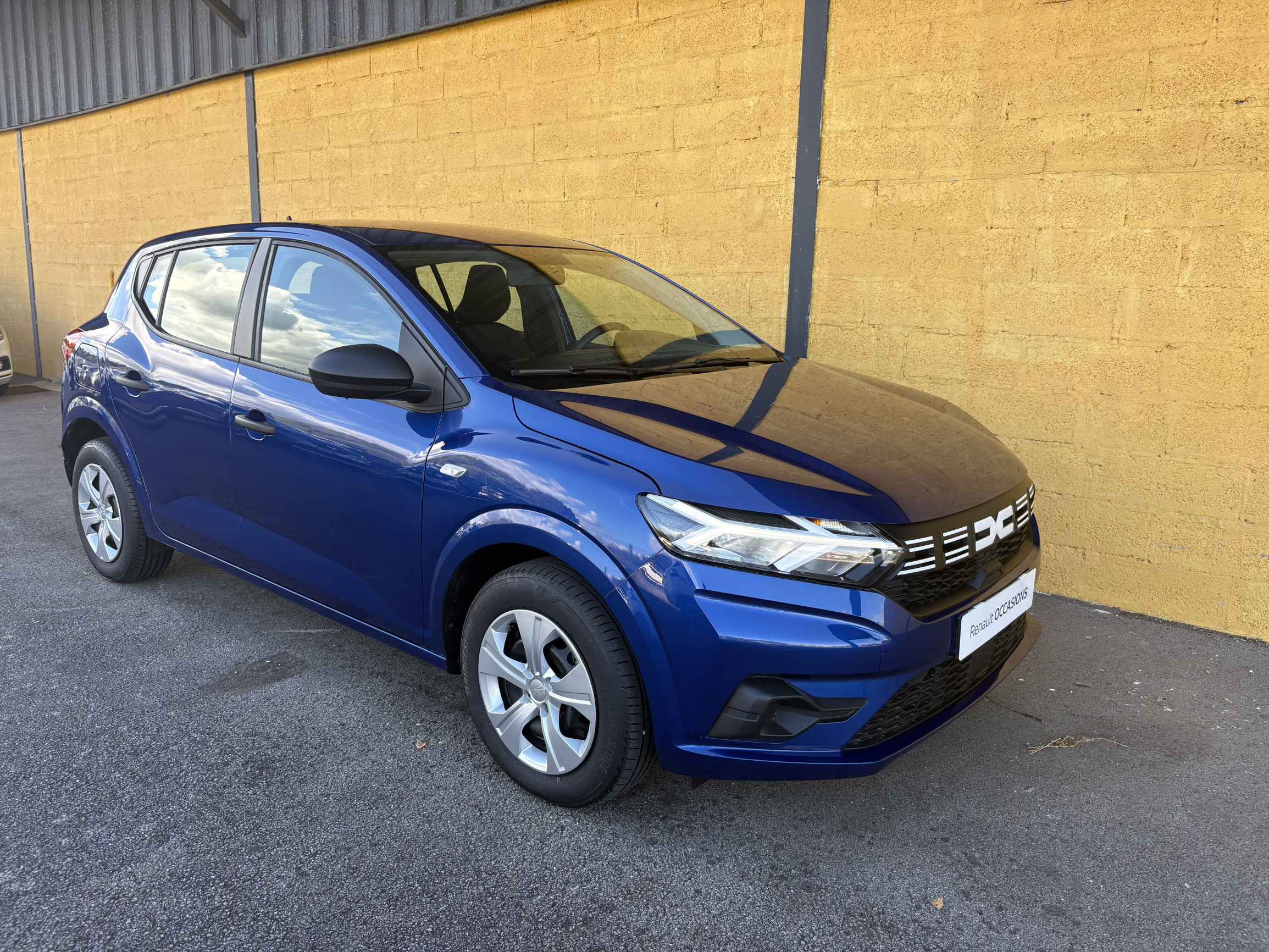 Dacia Sandero  SCe 65 occasion de 2024 en vente à Quimper