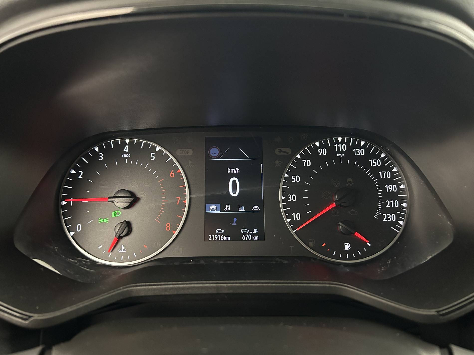 Vente en ligne Renault Clio 5 Clio TCe 90 au prix de 13 990 €