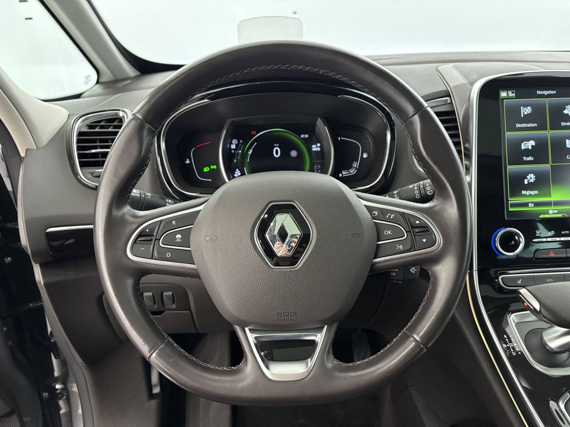 Vente en ligne Renault Espace 5 Espace dCi 160 Energy Twin Turbo au prix de 19 990 €