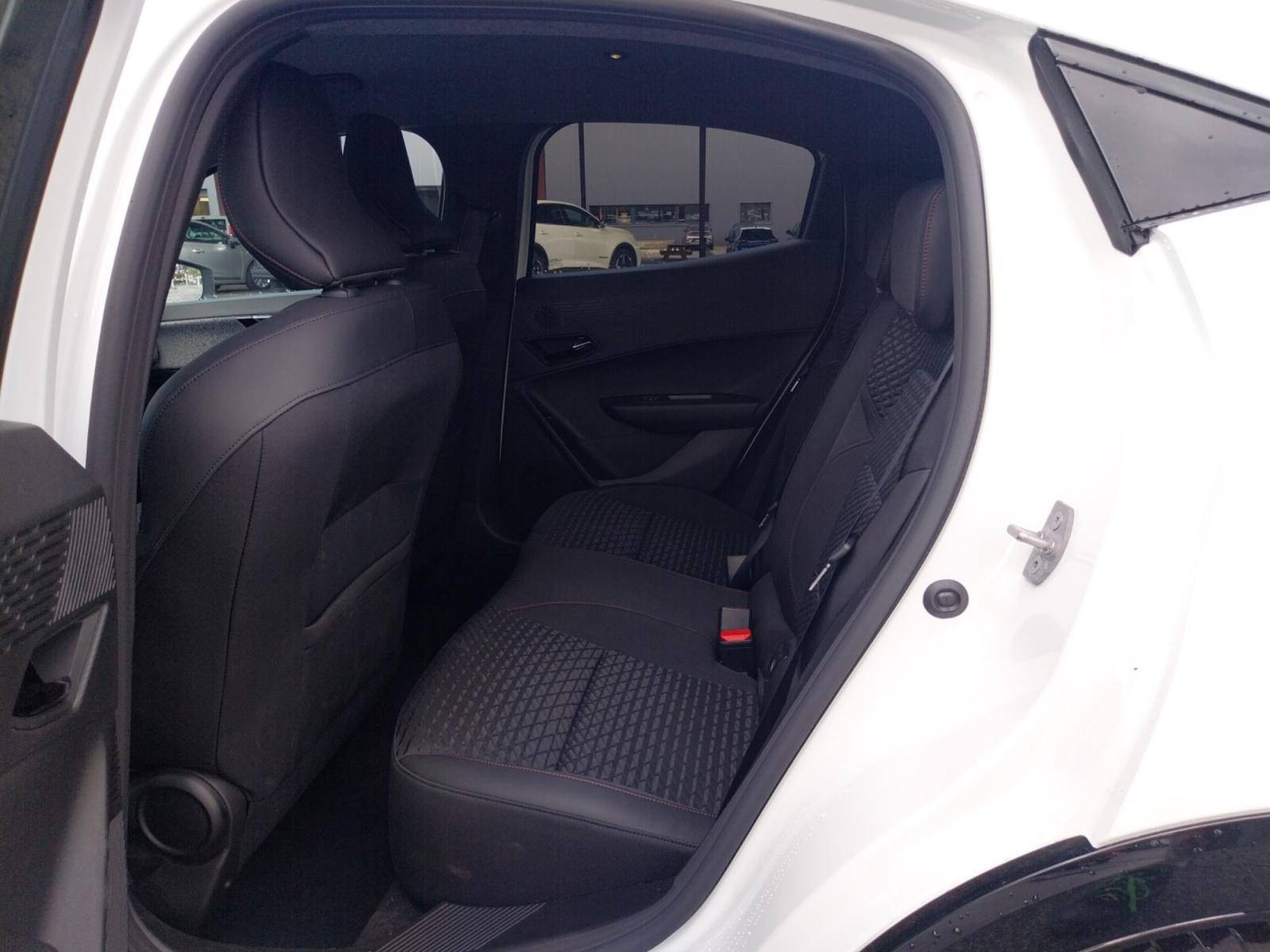 Vente en ligne Renault Clio 6 Clio TCe 115 ch au prix de 21 990 €