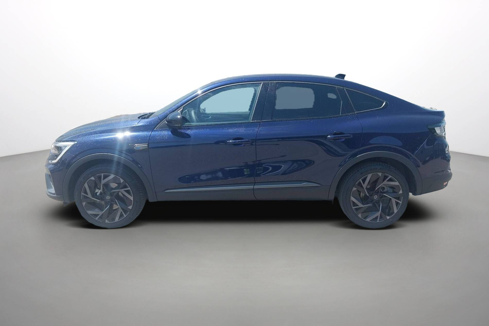 Vente en ligne Renault Arkana  E-Tech full hybrid 145 GSR2 au prix de 28 900 €