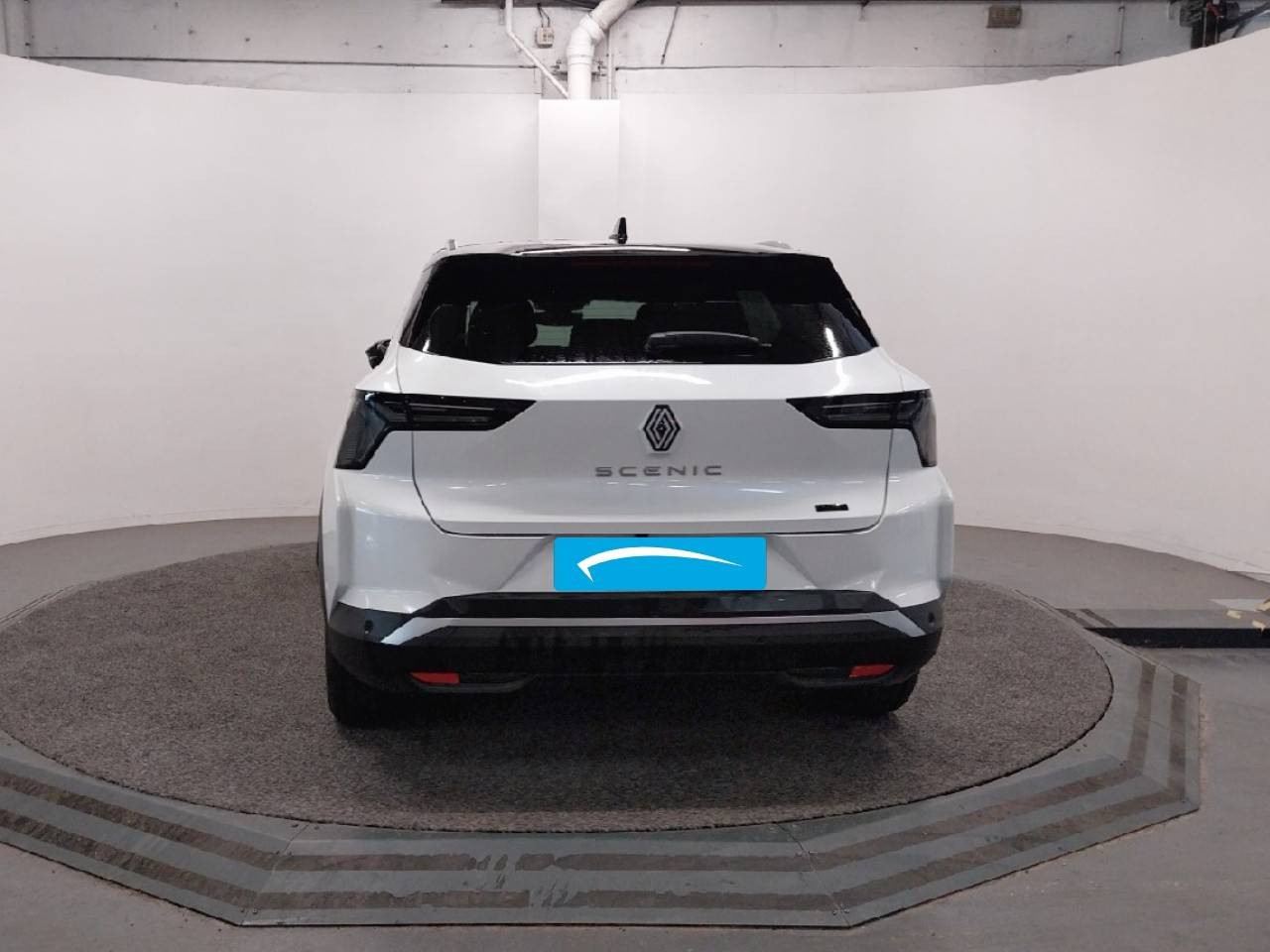 Vente en ligne Renault Scenic E-Tech Scenic E-Tech électrique 220 ch grande autonomie au prix de 48 390 €