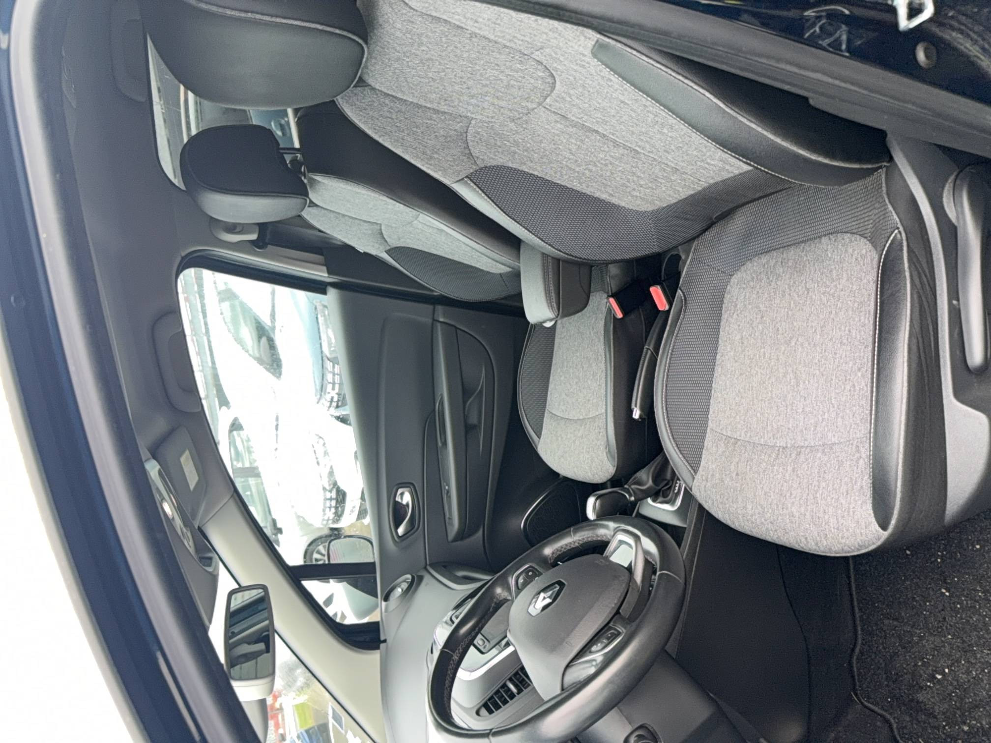 Vente en ligne Renault Captur Captur TCe 120 Energy EDC Intens au prix de 12 990 €