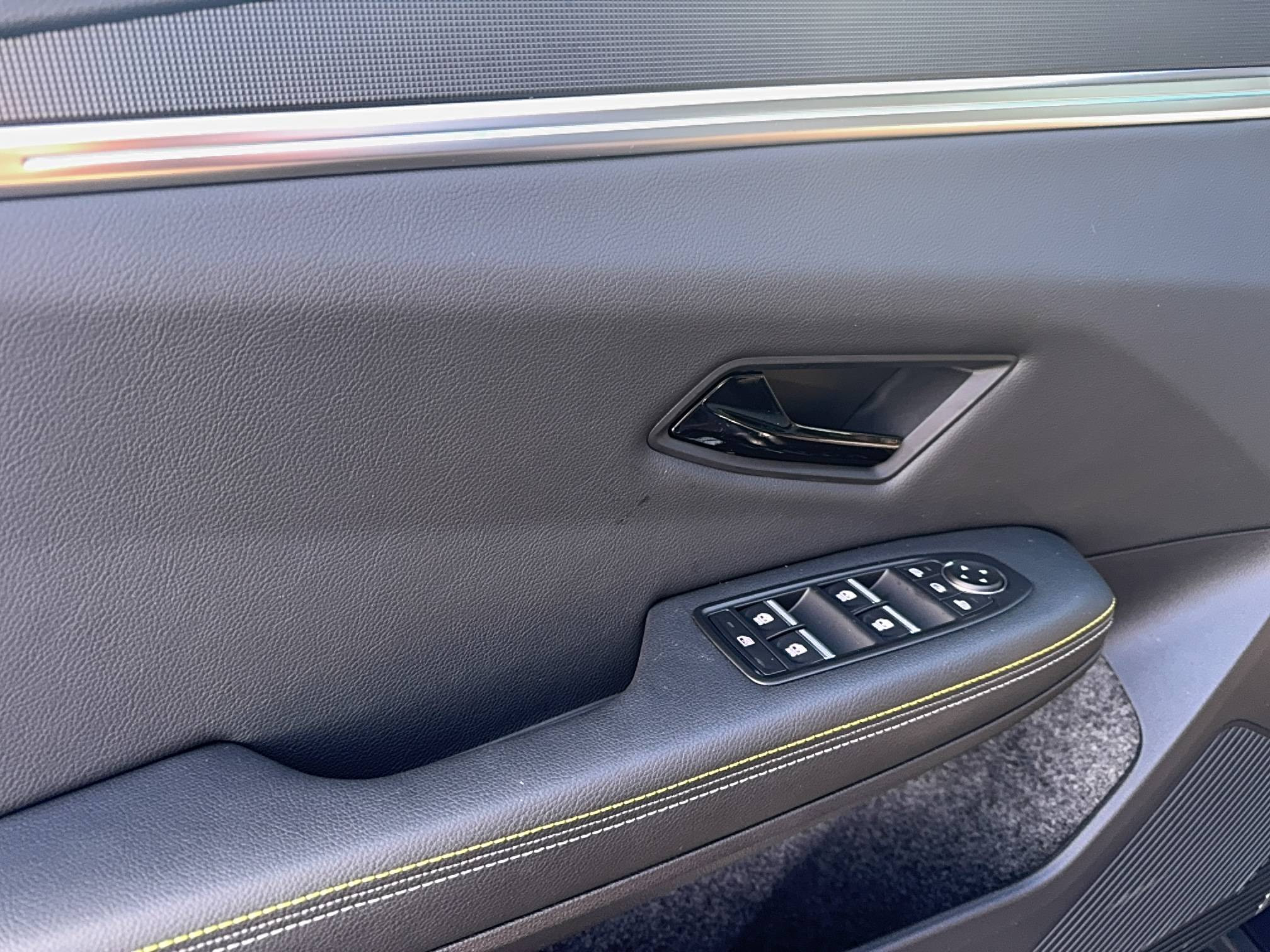 Vente en ligne Renault Scenic E-Tech  220 ch grande autonomie au prix de 40 490 €