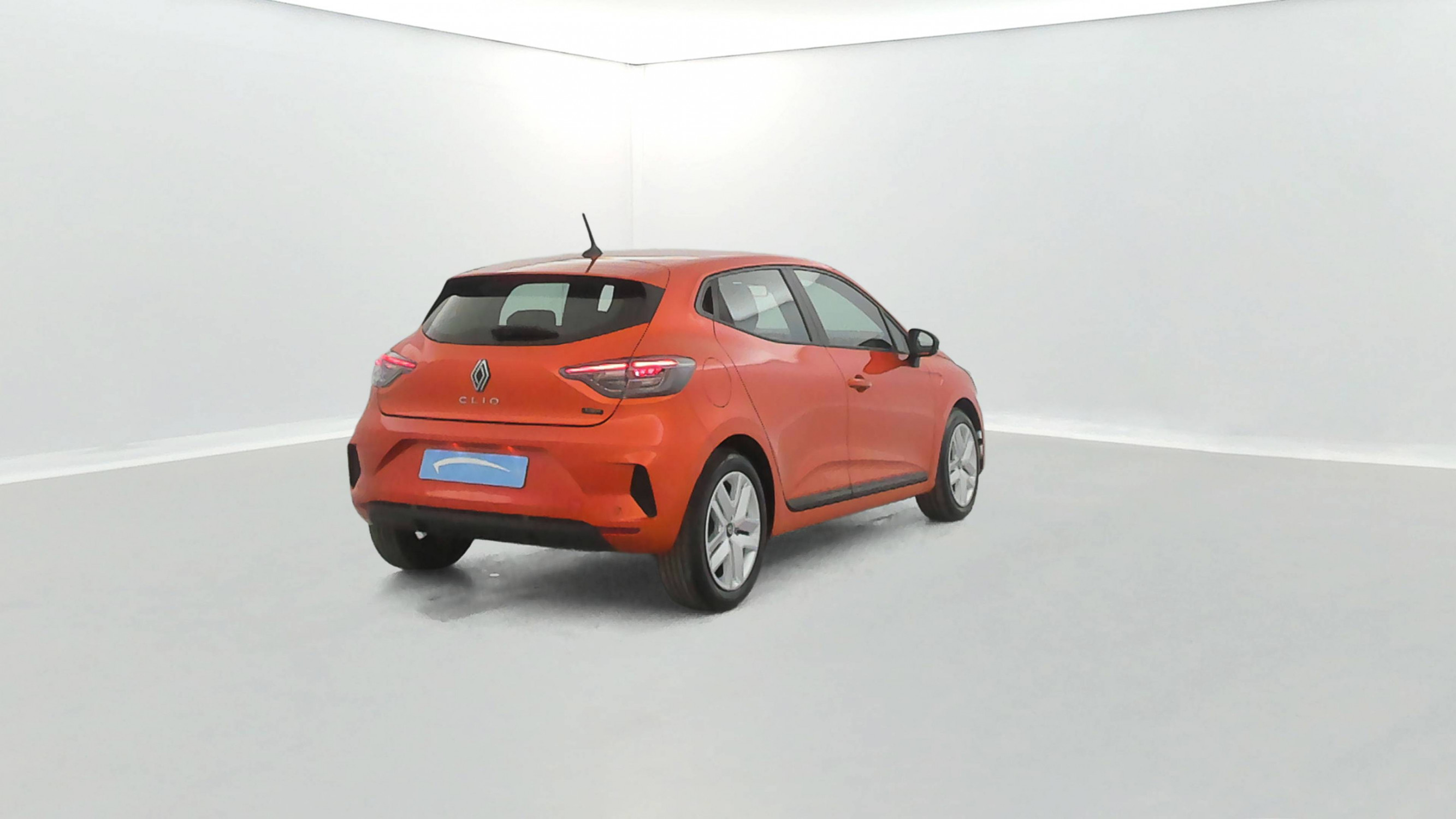 Vente en ligne Renault Clio 5 Clio E-Tech full hybrid 145 au prix de 18 890 €