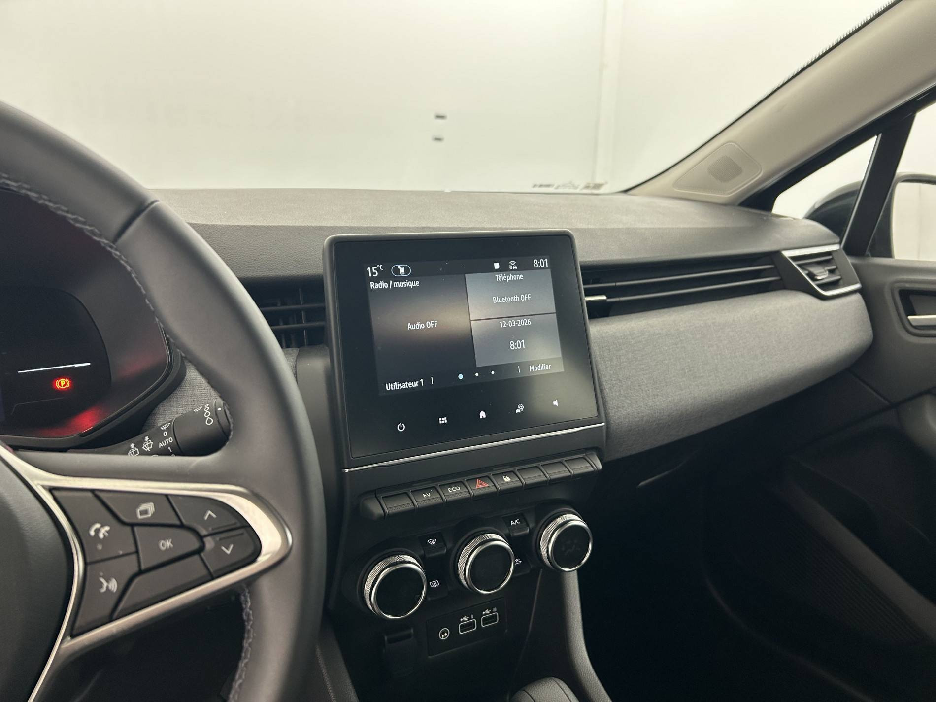 Vente en ligne Renault Clio 5 Clio E-Tech full hybrid 145 ch GSR2 au prix de 20 990 €