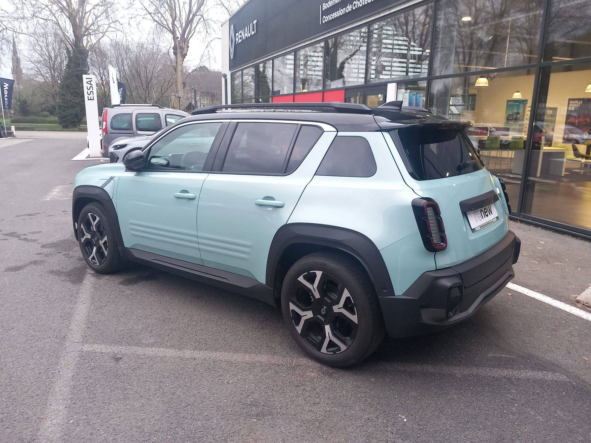 Vente en ligne Renault R4 E-Tech  150 ch autonomie confort au prix de 34 990 €