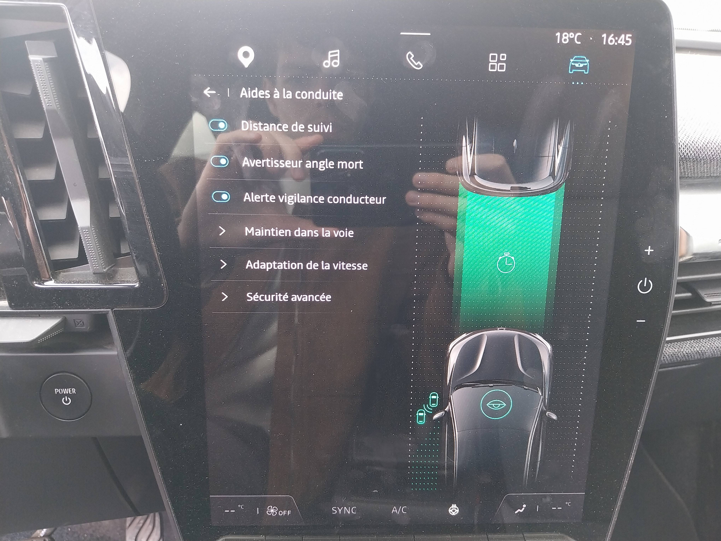 Vente en ligne Renault Megane E-Tech  EV60 220 ch super charge au prix de 23 990 €