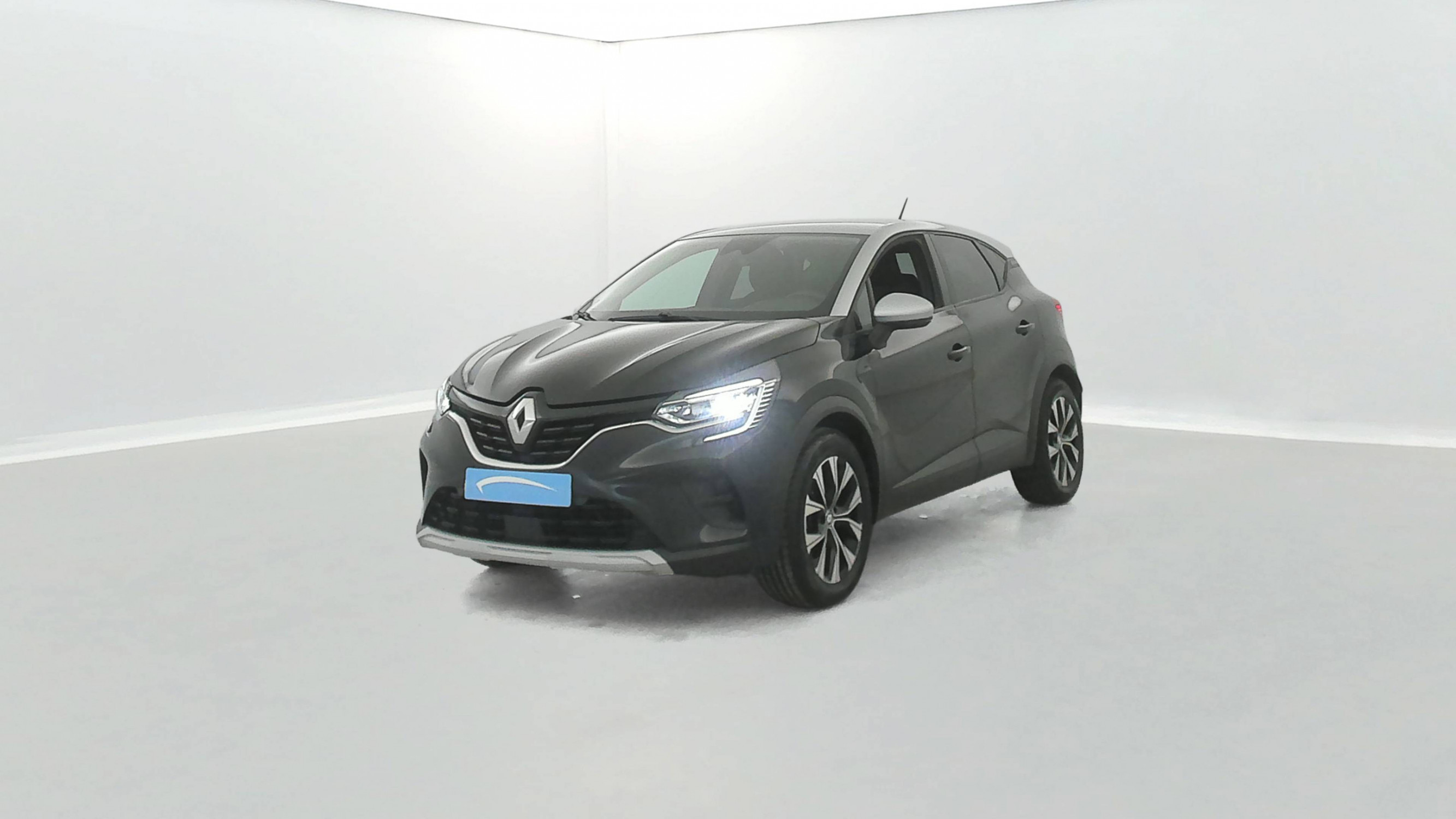 Renault Captur  E-Tech full hybrid 145 occasion de 2023 en vente à Alençon