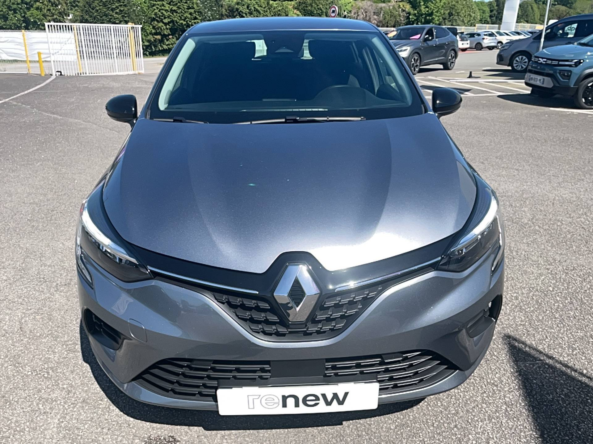 Vente en ligne Renault Clio 5 Clio TCe 90 au prix de 13 990 €