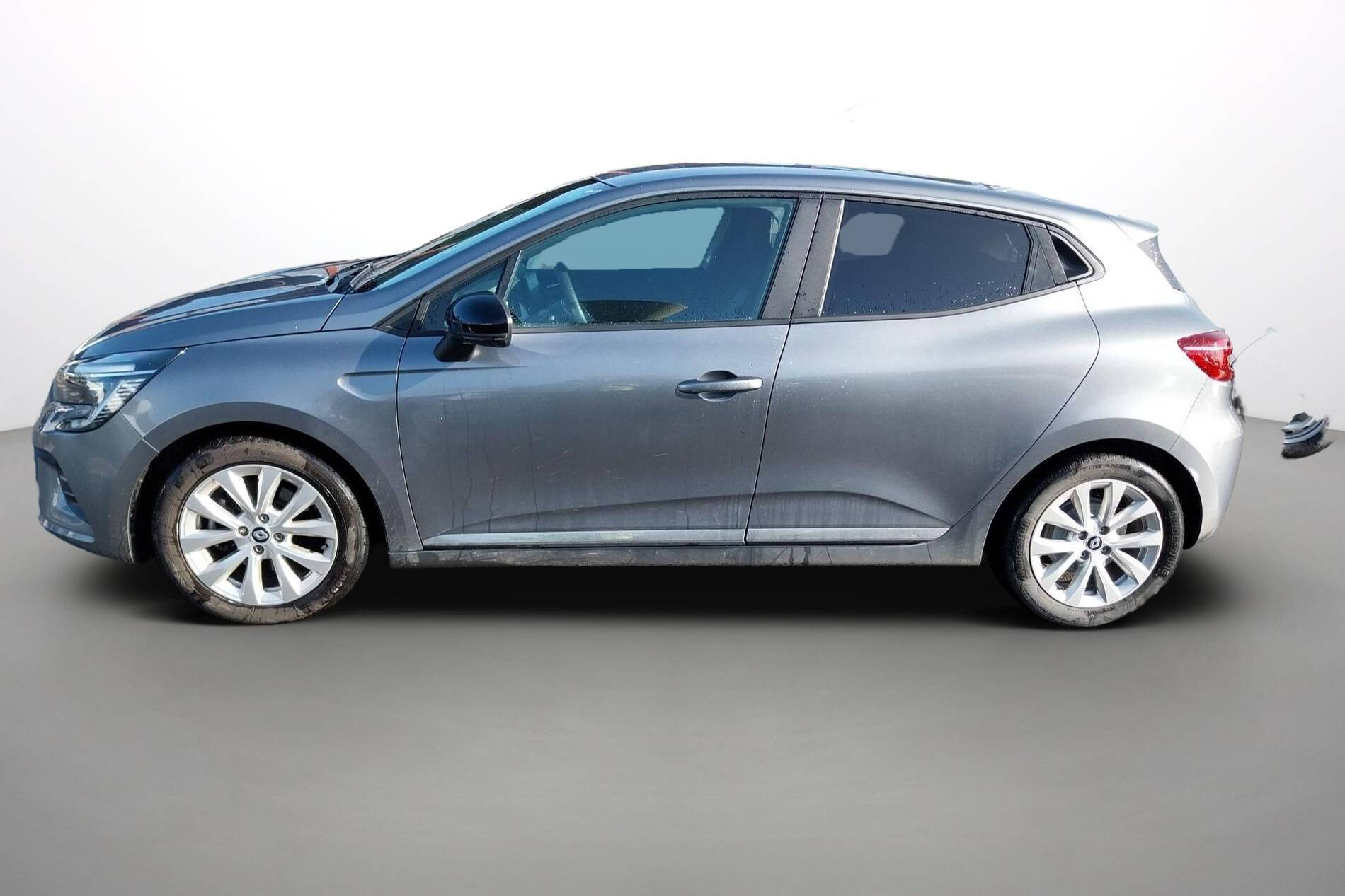 Vente en ligne Renault Clio 5 Clio E-Tech full hybrid 145 au prix de 17 490 €