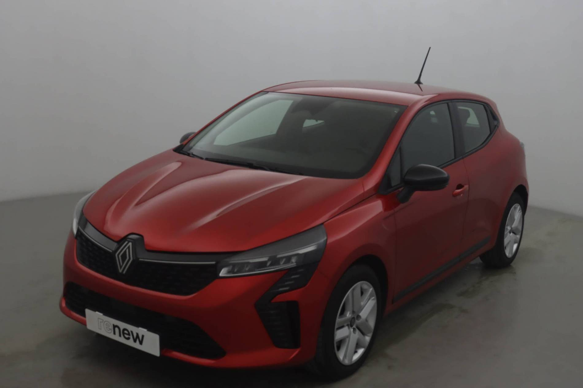 Vente en ligne Renault Clio 5 Clio Blue dCi 100 ch GSR2 au prix de 19 499 €