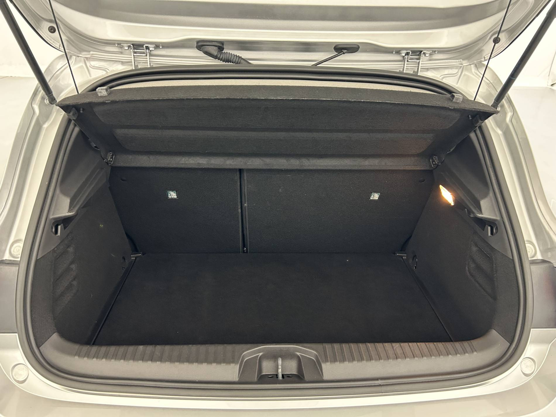 Vente en ligne Renault Clio 5 Clio TCe 90 au prix de 14 990 €