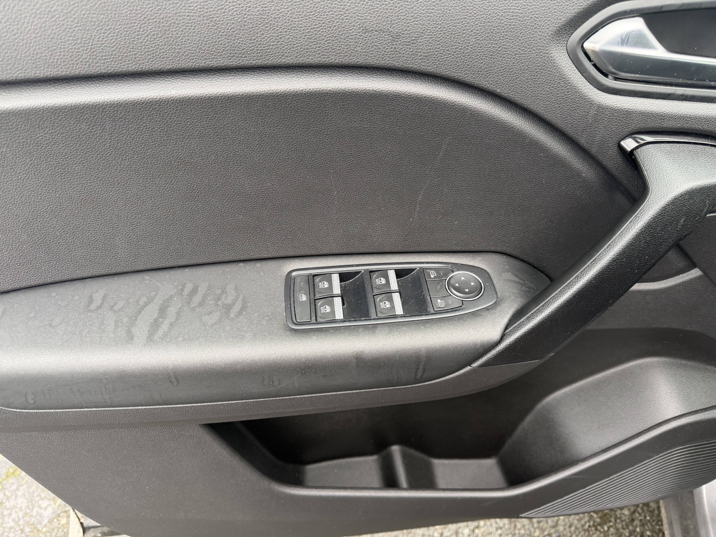Vente en ligne Renault Captur  TCe 90 au prix de 17 990 €