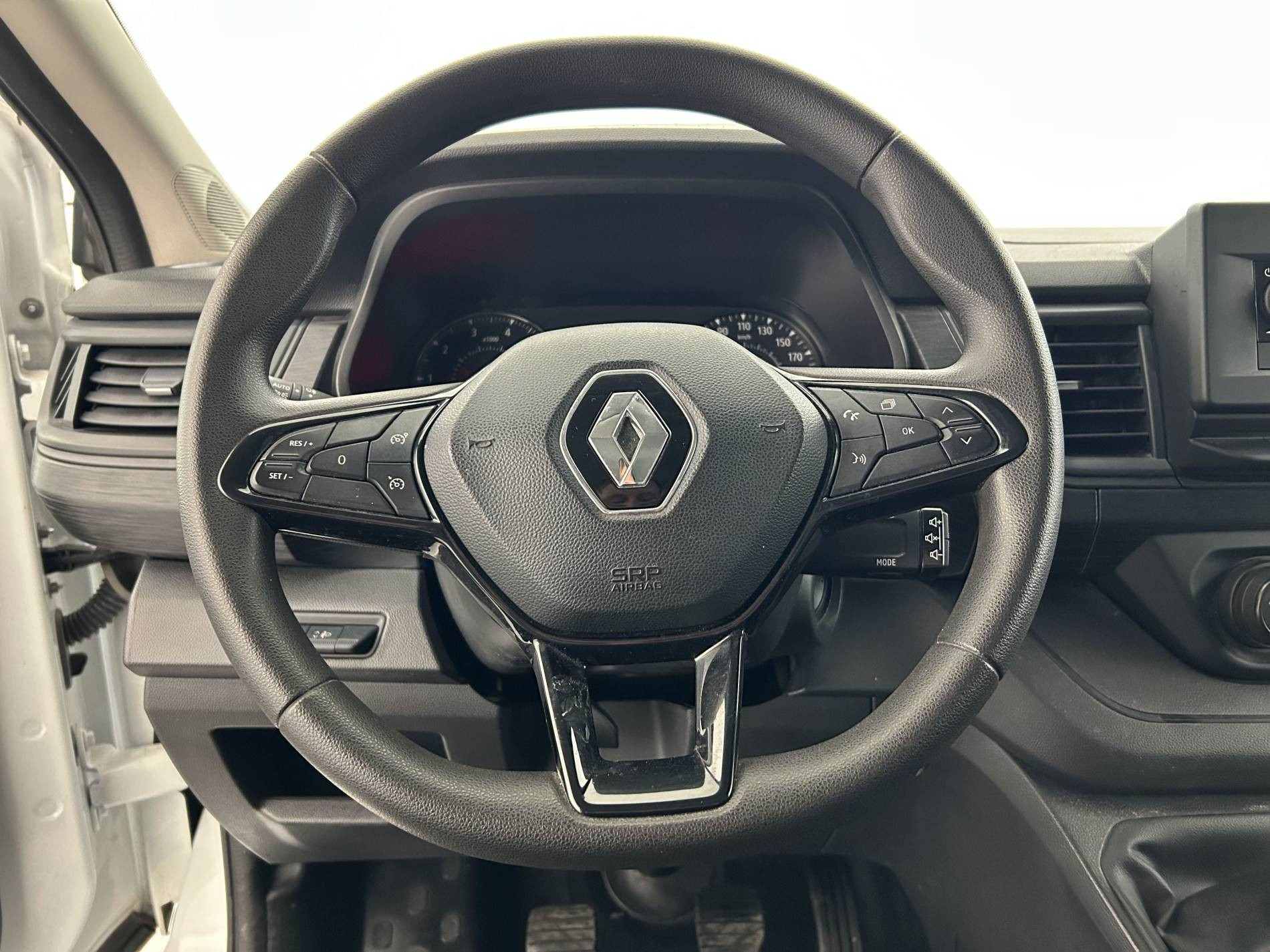 Vente en ligne Renault Trafic 3 Fourgon TRAFIC FGN L1H1 2800 KG BLUE DCI 110 au prix de 20 990 €
