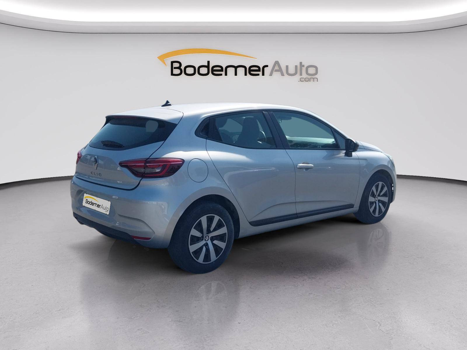 Vente en ligne Renault Clio 5 Clio TCe 90 au prix de 13 490 €