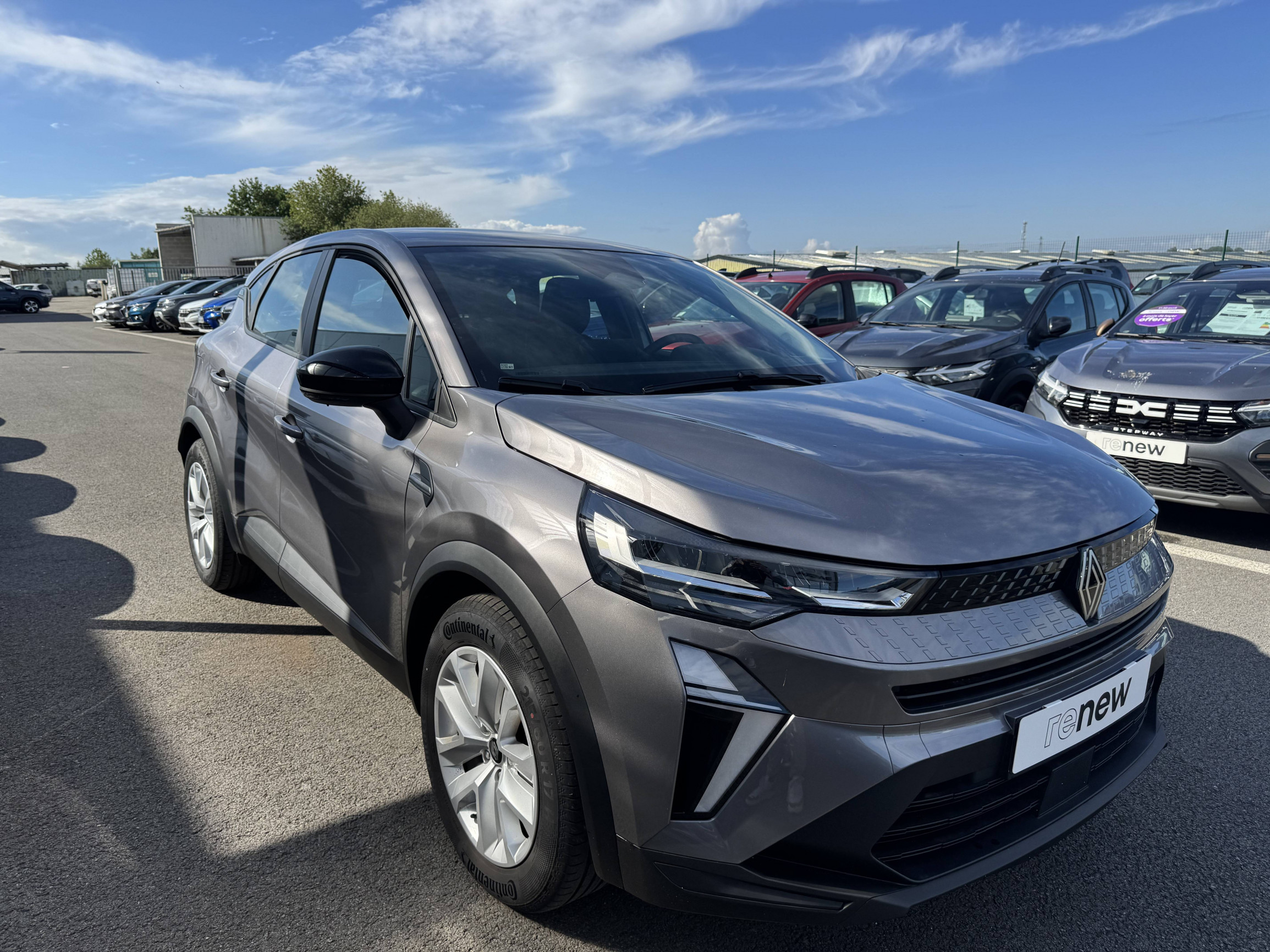 Renault Captur  E-Tech full hybrid 160 ch occasion de 2025 en vente à Lorient