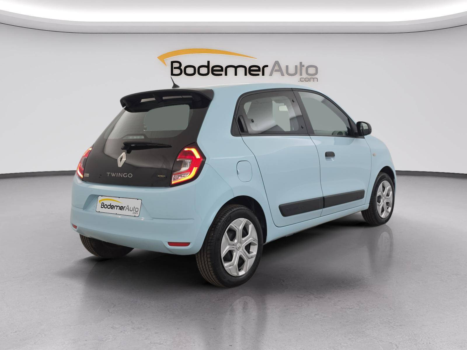 Vente en ligne Renault Twingo Electrique Twingo III E-Tech au prix de 13 490 €