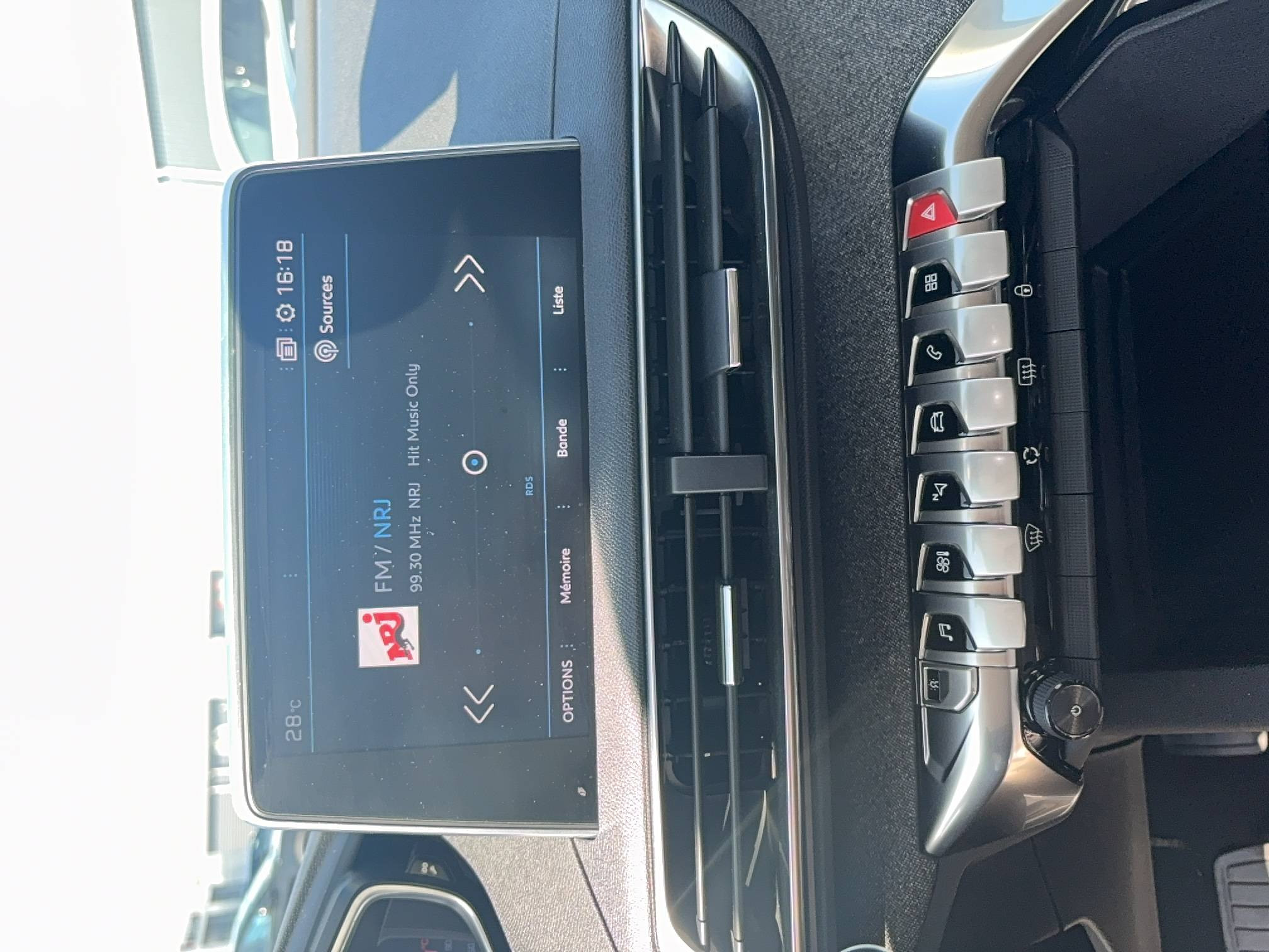 Vente en ligne Peugeot 5008  1.6 BlueHDi 120ch S&S EAT6 7 Places au prix de 14 990 €