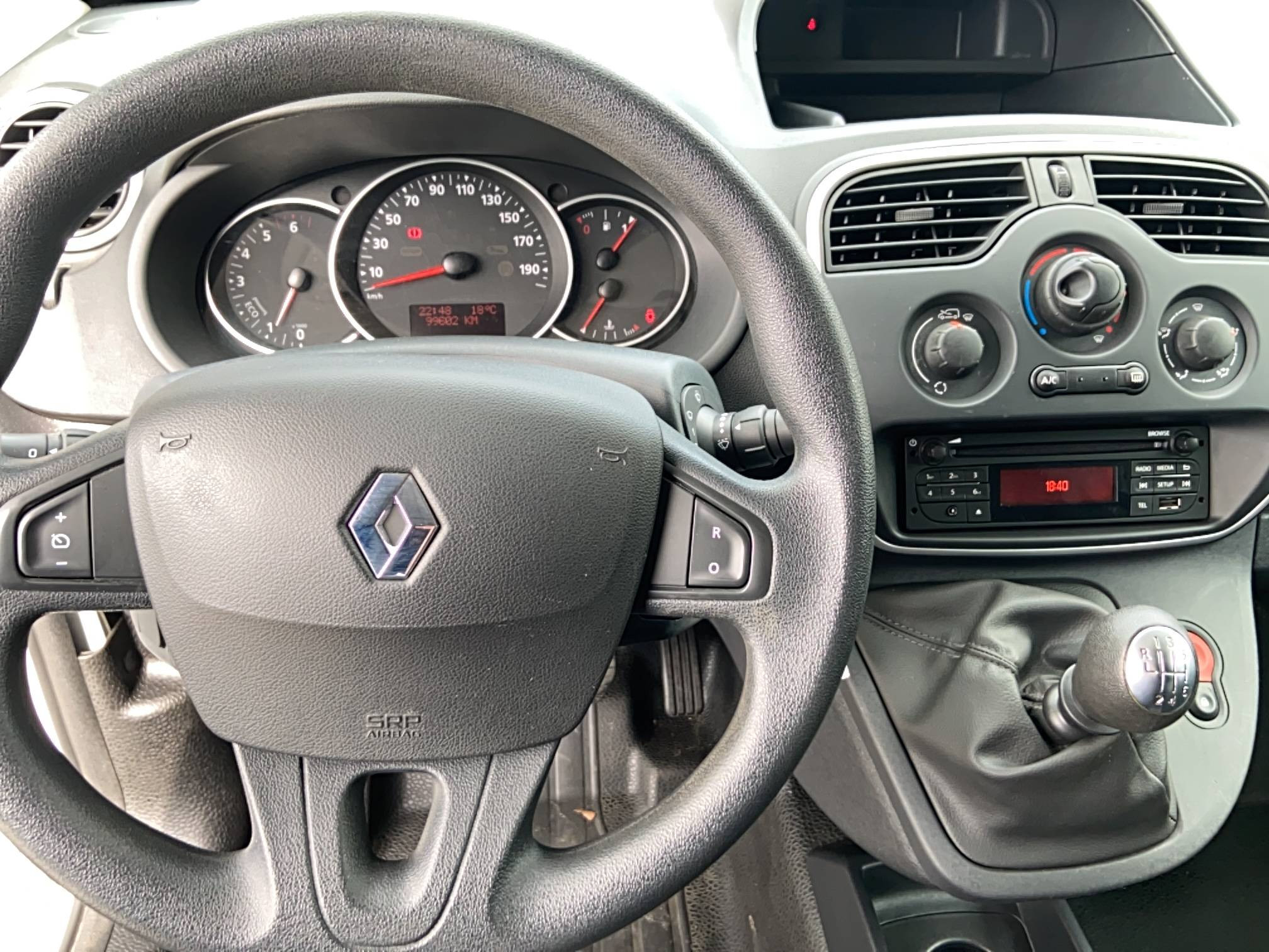 Vente en ligne Renault Kangoo Express  GRAND VOLUME BLUE DCI 115 au prix de 12 000 €