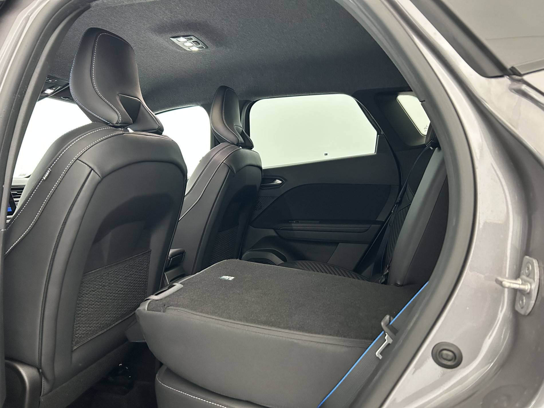 Vente en ligne Renault Symbioz  E-Tech full hybrid 145 au prix de 28 990 €