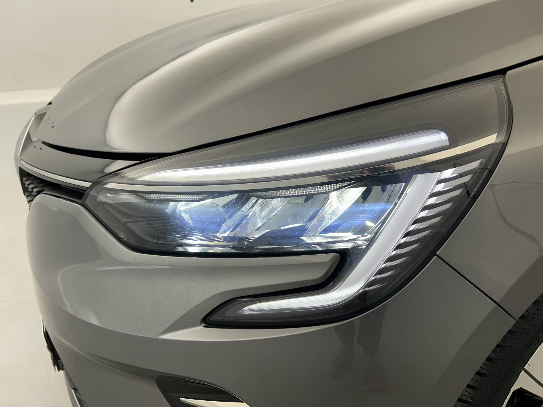 Vente en ligne Renault Clio 5 Clio TCe 90 au prix de 14 990 €