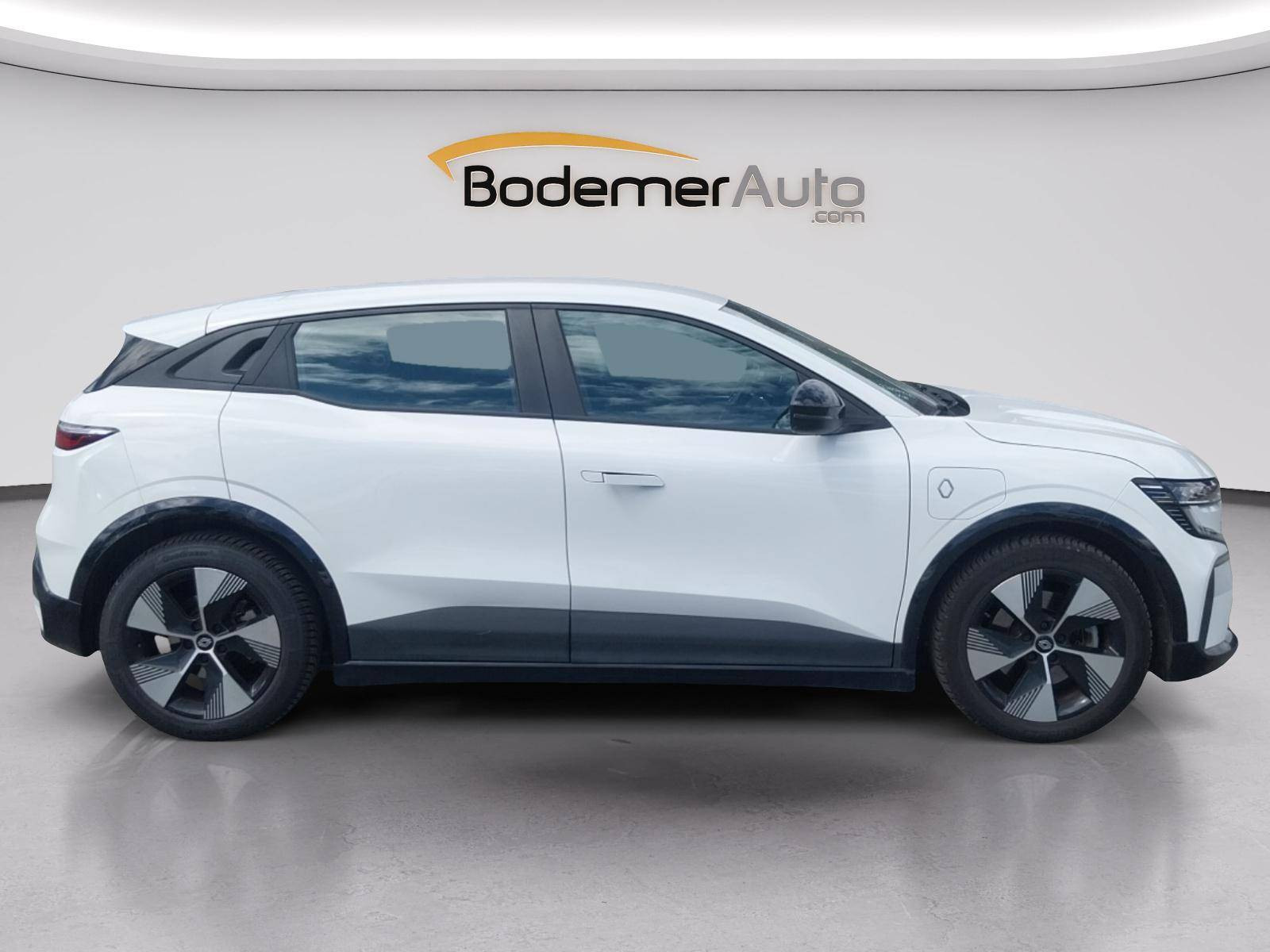 Vente en ligne Renault Megane E-Tech  EV60 220 ch super charge au prix de 22 490 €