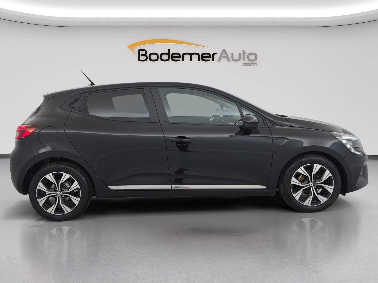 Vente en ligne Renault Clio 5 Clio TCe 90 au prix de 13 890 €