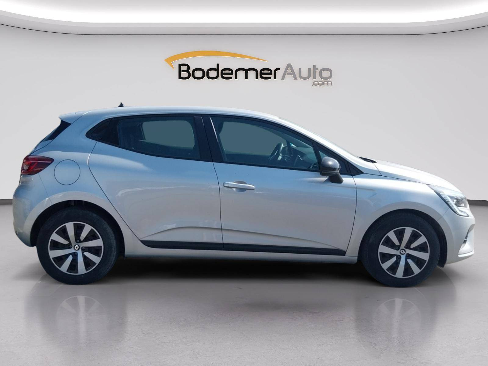 Vente en ligne Renault Clio 5 Clio TCe 90 au prix de 13 490 €