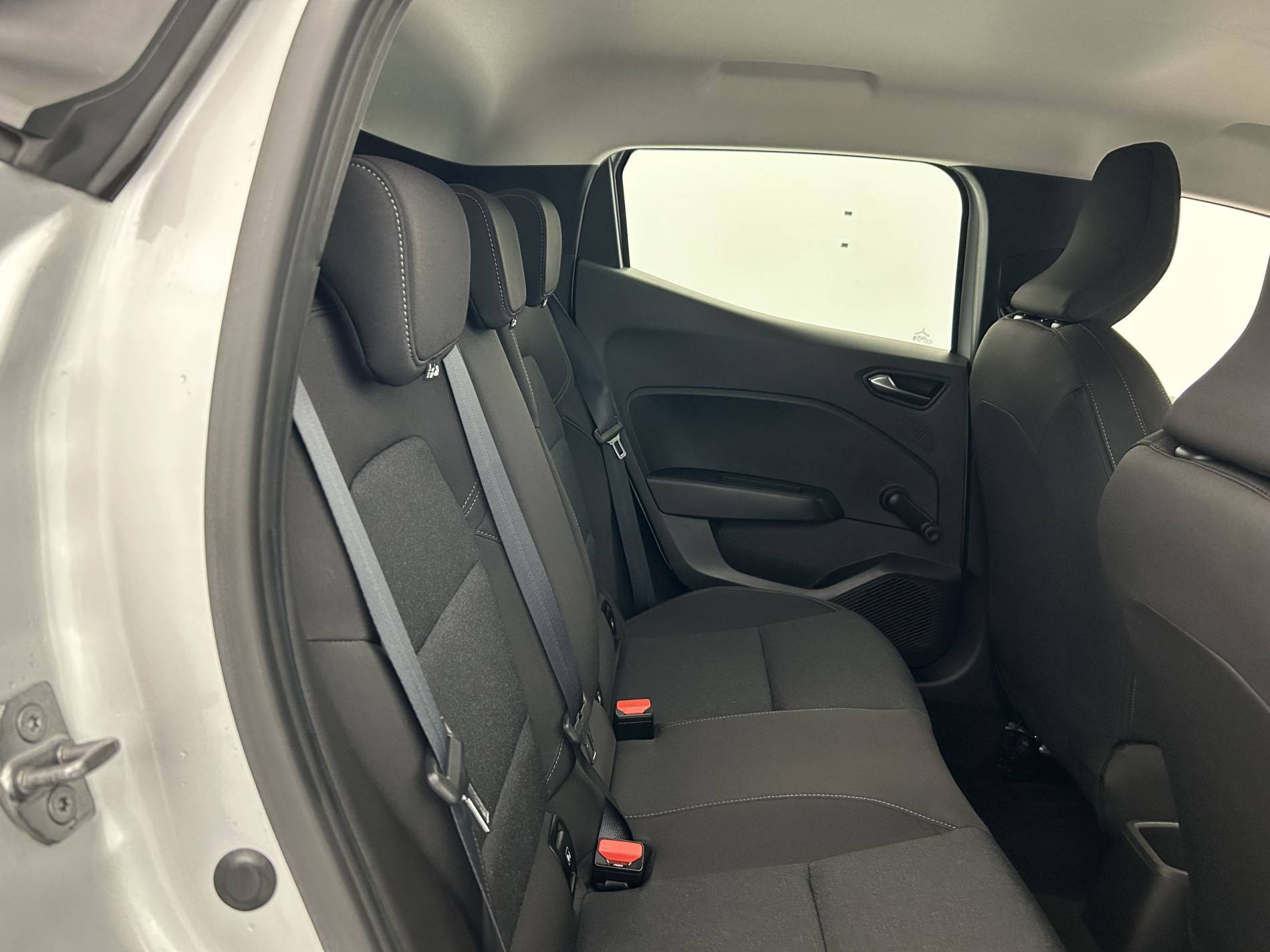 Vente en ligne Renault Clio 5 Clio TCe 90 au prix de 14 290 €