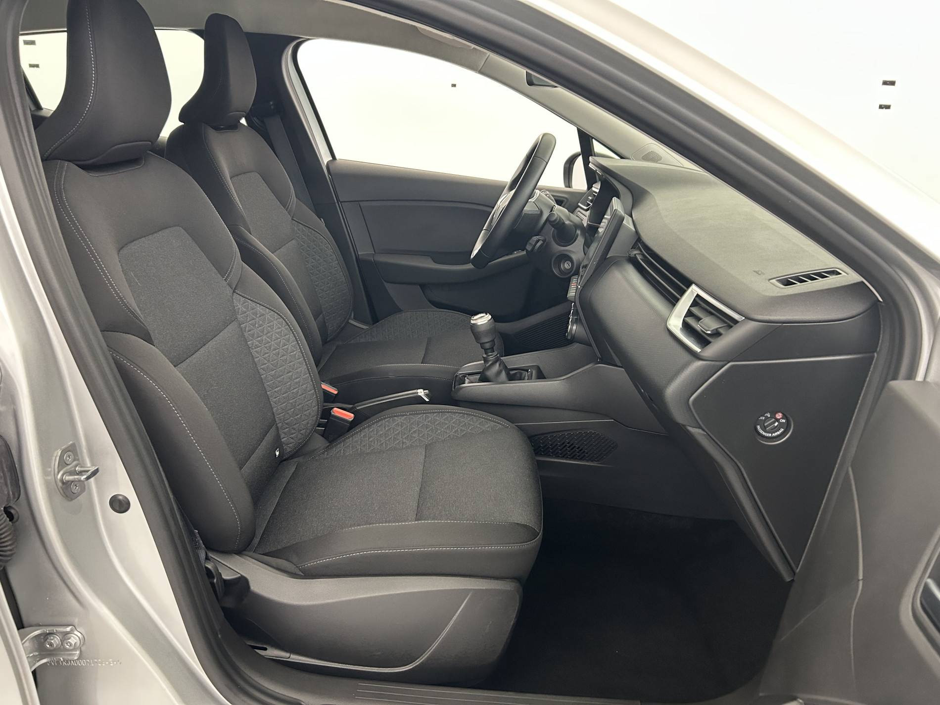 Vente en ligne Renault Clio 5 Clio TCe 90 au prix de 14 790 €