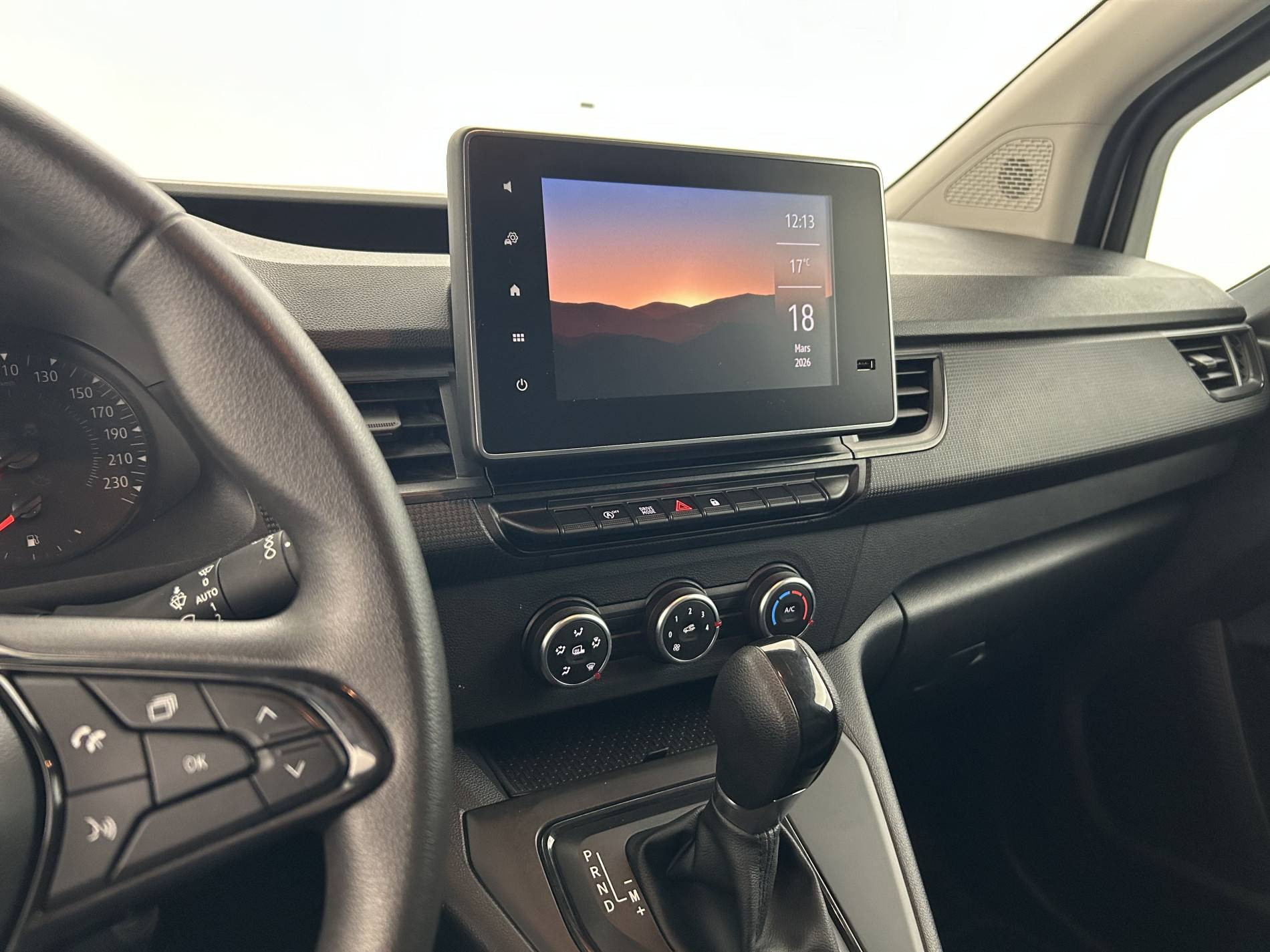 Vente en ligne Renault Kangoo Van  BLUE DCI 115 EDC au prix de 20 990 €