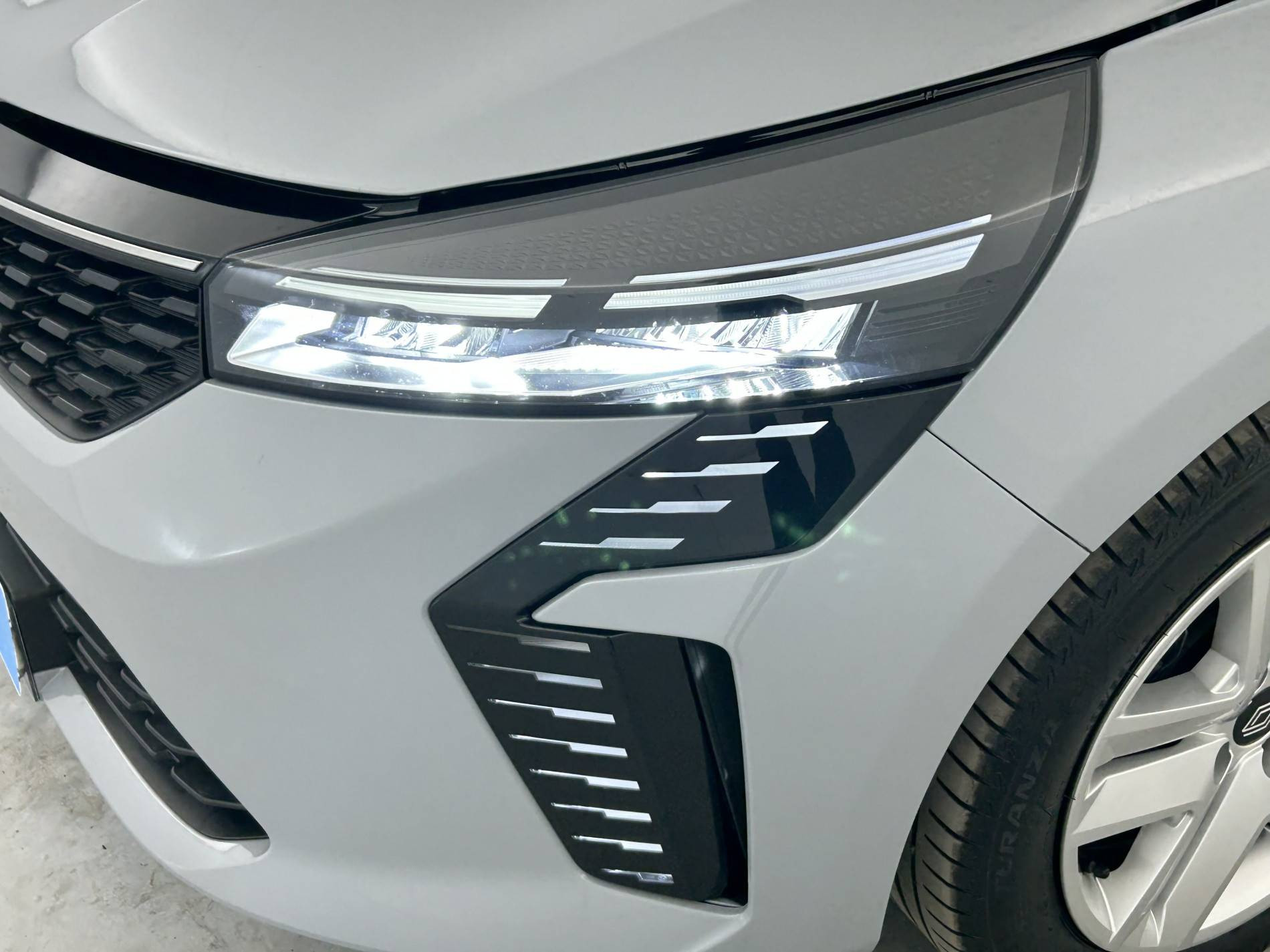 Vente en ligne Renault Clio 5 Clio Blue dCi 100 ch GSR2 au prix de 17 990 €