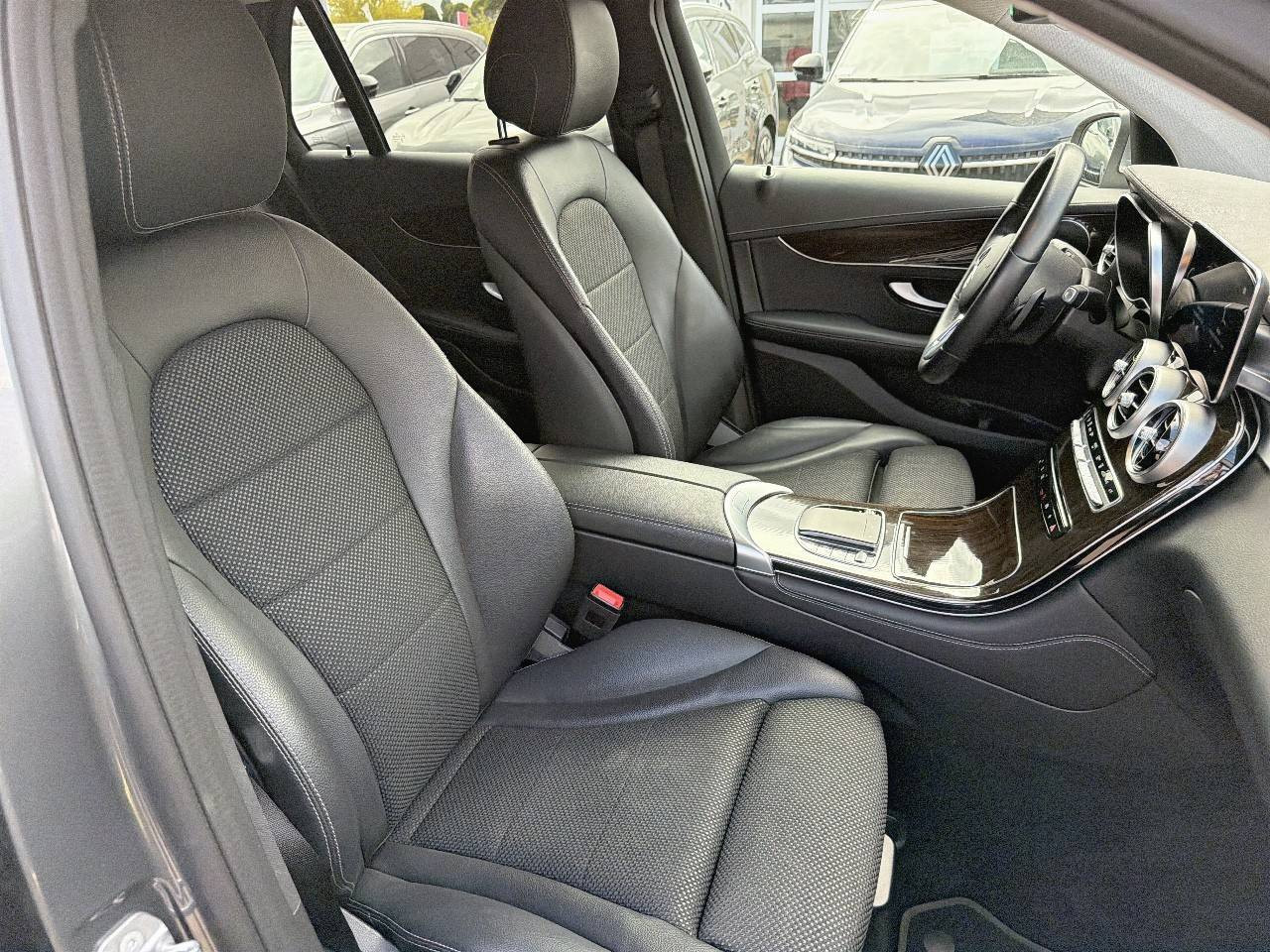 Vente en ligne Mercedes GLC  300 e EQ POWER 9G-Tronic 4Matic au prix de 33 990 €