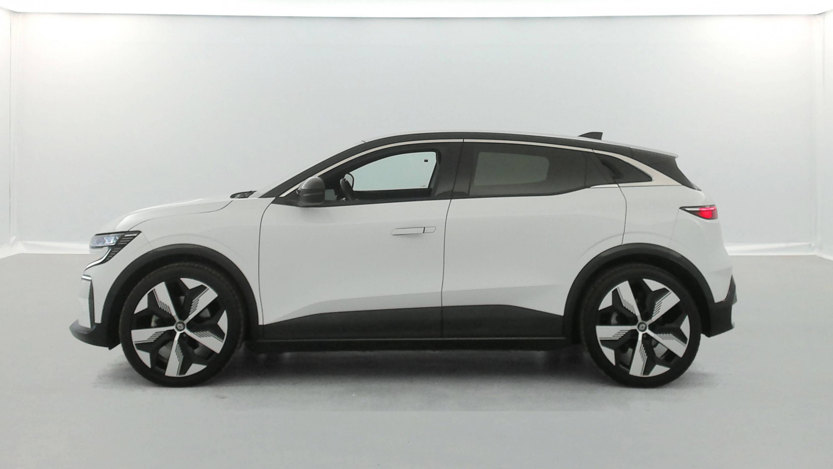 Vente en ligne Renault Megane E-Tech  EV40 130ch standard charge au prix de 20 790 €