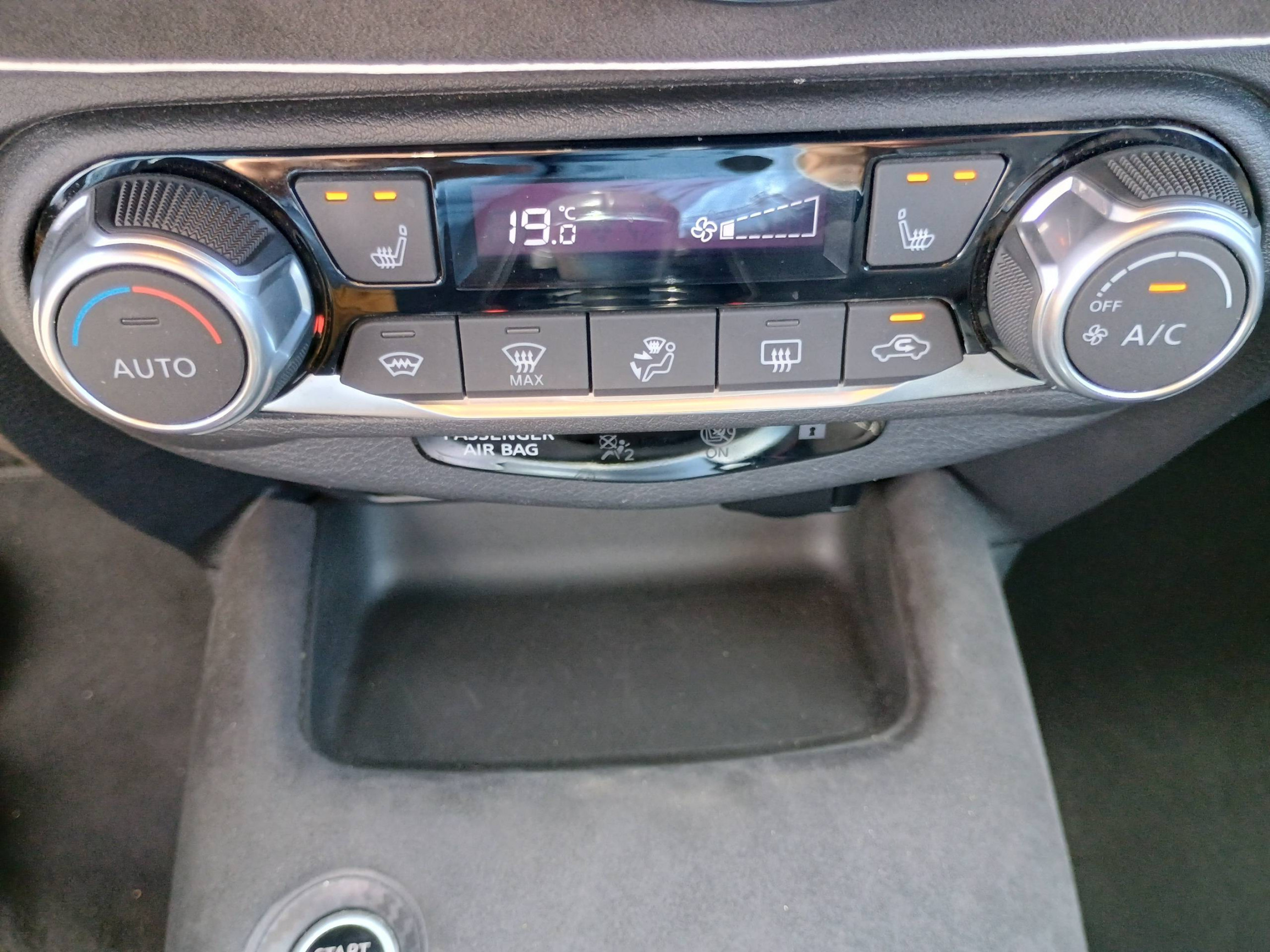 Vente en ligne Nissan Juke Juke DIG-T 114 au prix de 18 300 €