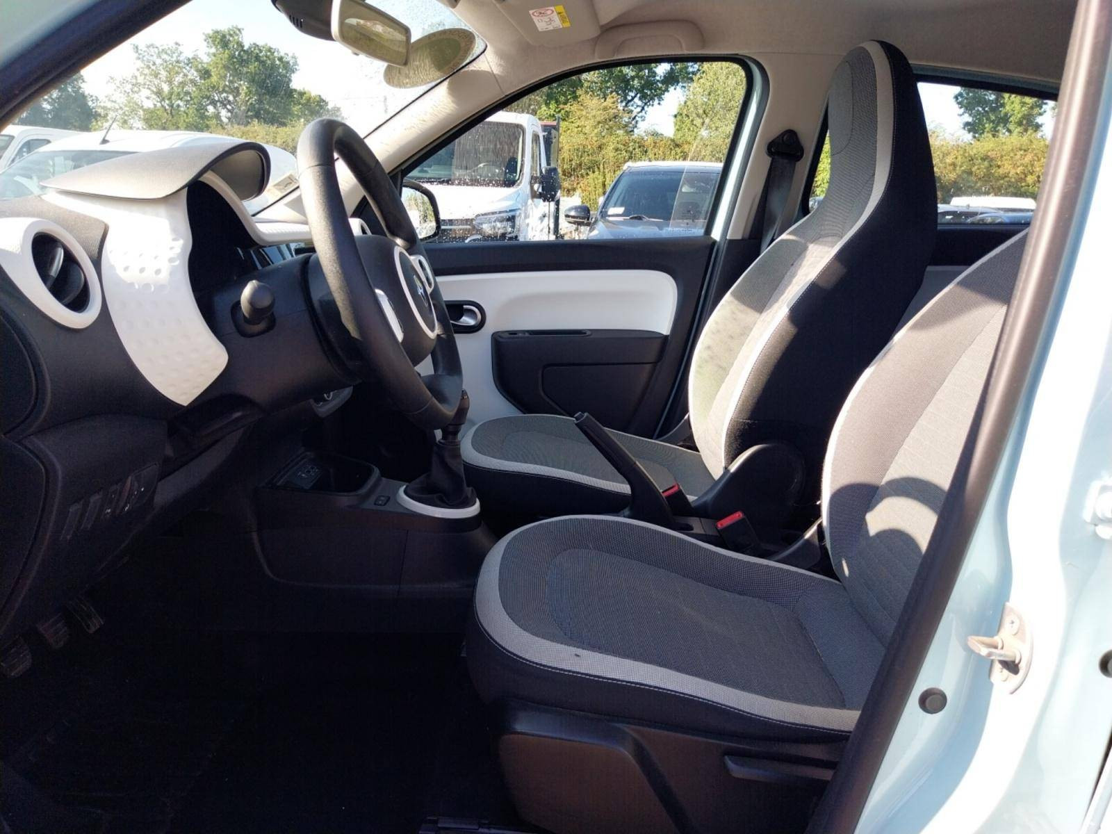 Vente en ligne Renault Twingo 3  SCe 65 au prix de 11 900 €