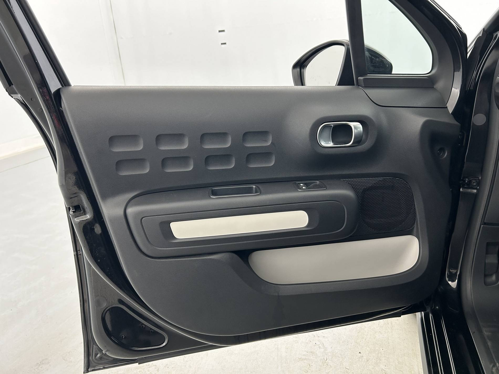 Vente en ligne Citroën C3  BlueHDi 100 ch BVM6 au prix de 11 990 €