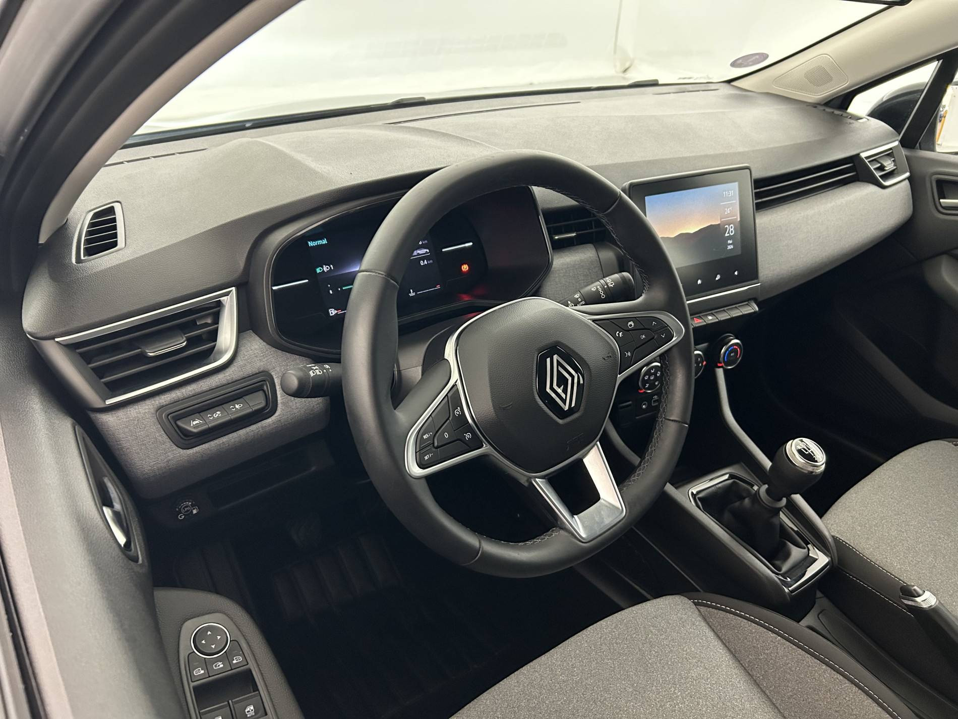 Vente en ligne Renault Clio 5 Clio Eco-G 100 ch GSR2 au prix de 15 590 €