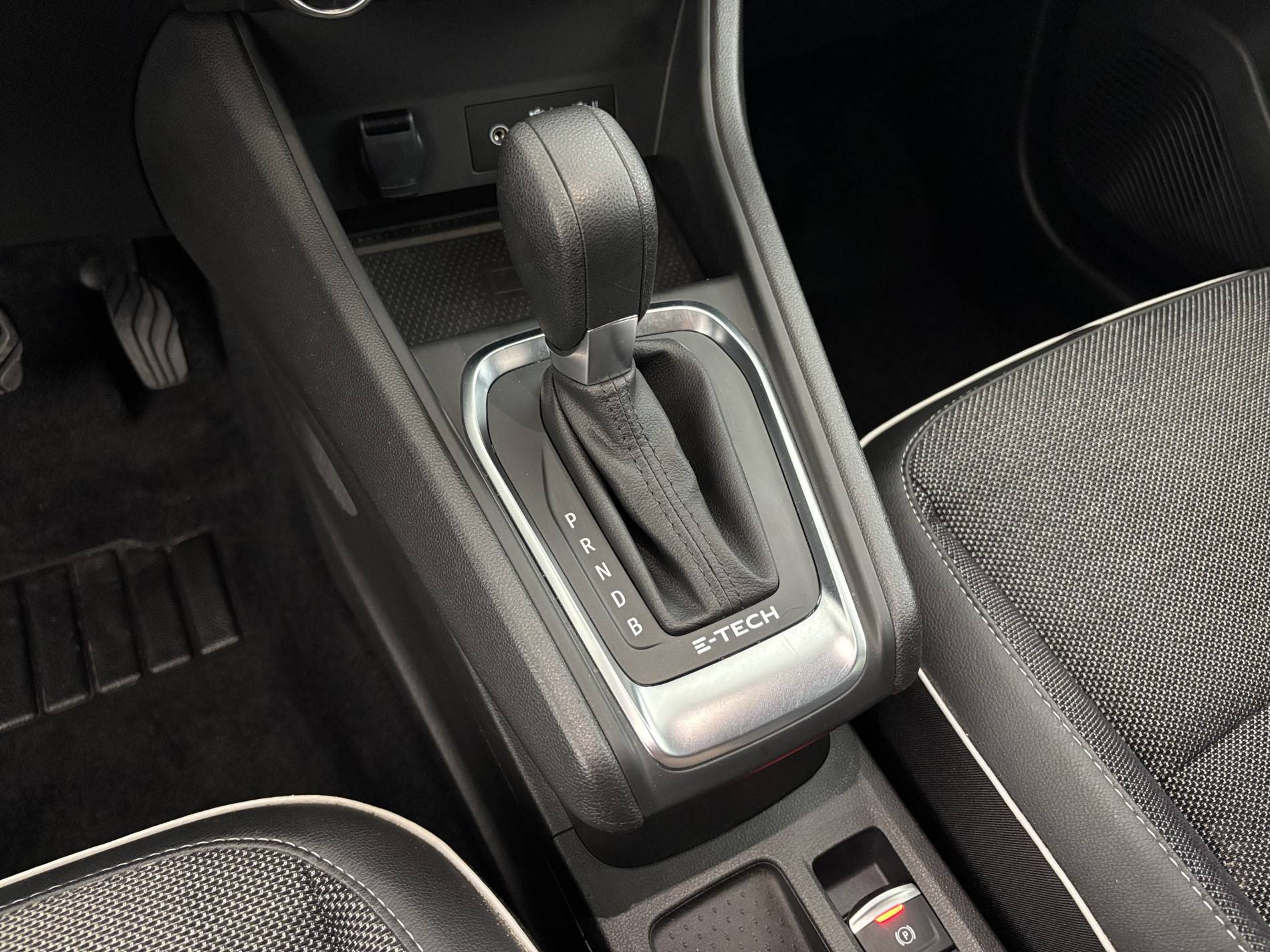 Vente en ligne Renault Captur  E-Tech full hybrid 145 au prix de 19 990 €