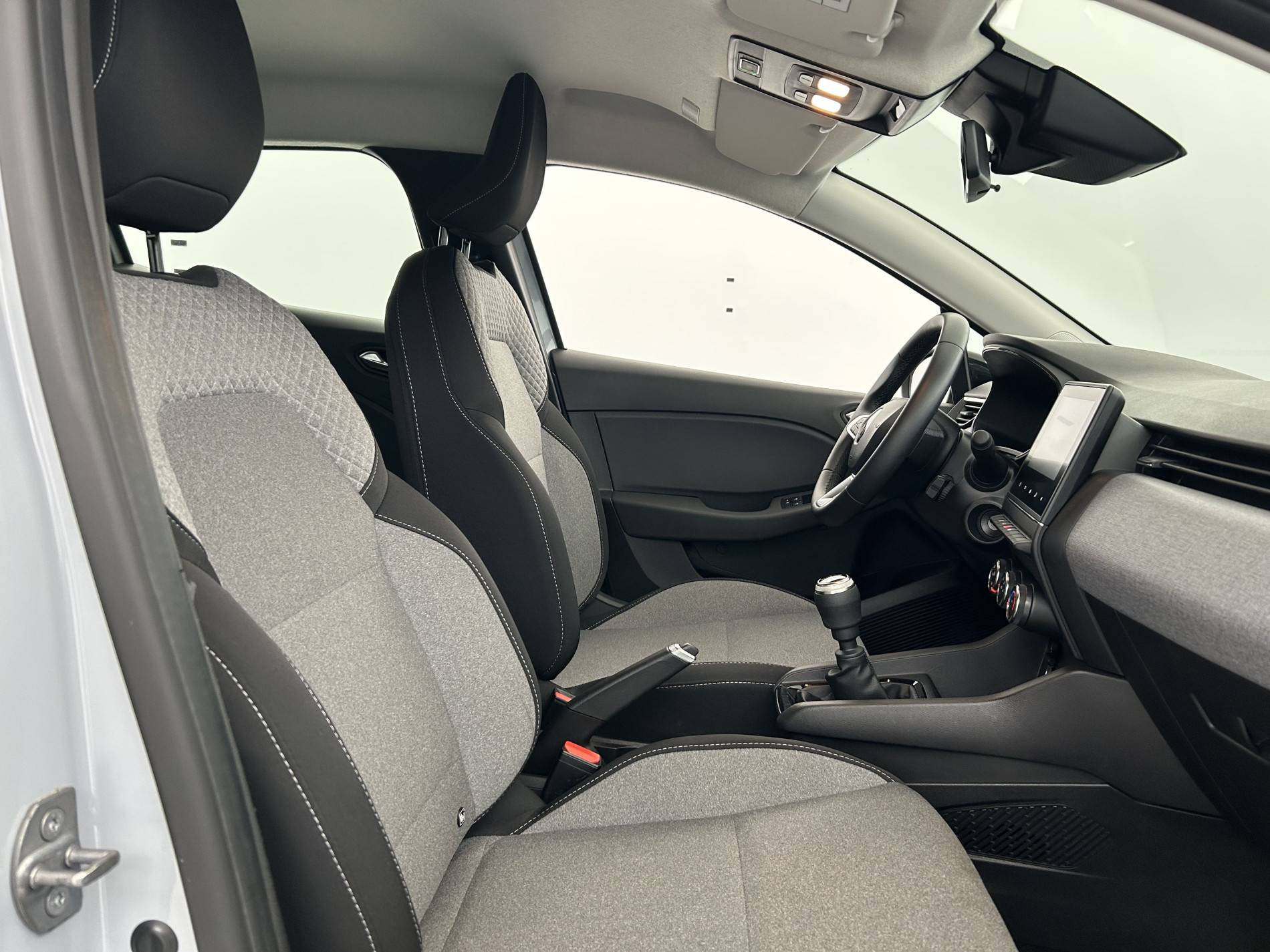 Vente en ligne Renault Clio 5 Clio TCe 90 au prix de 15 490 €