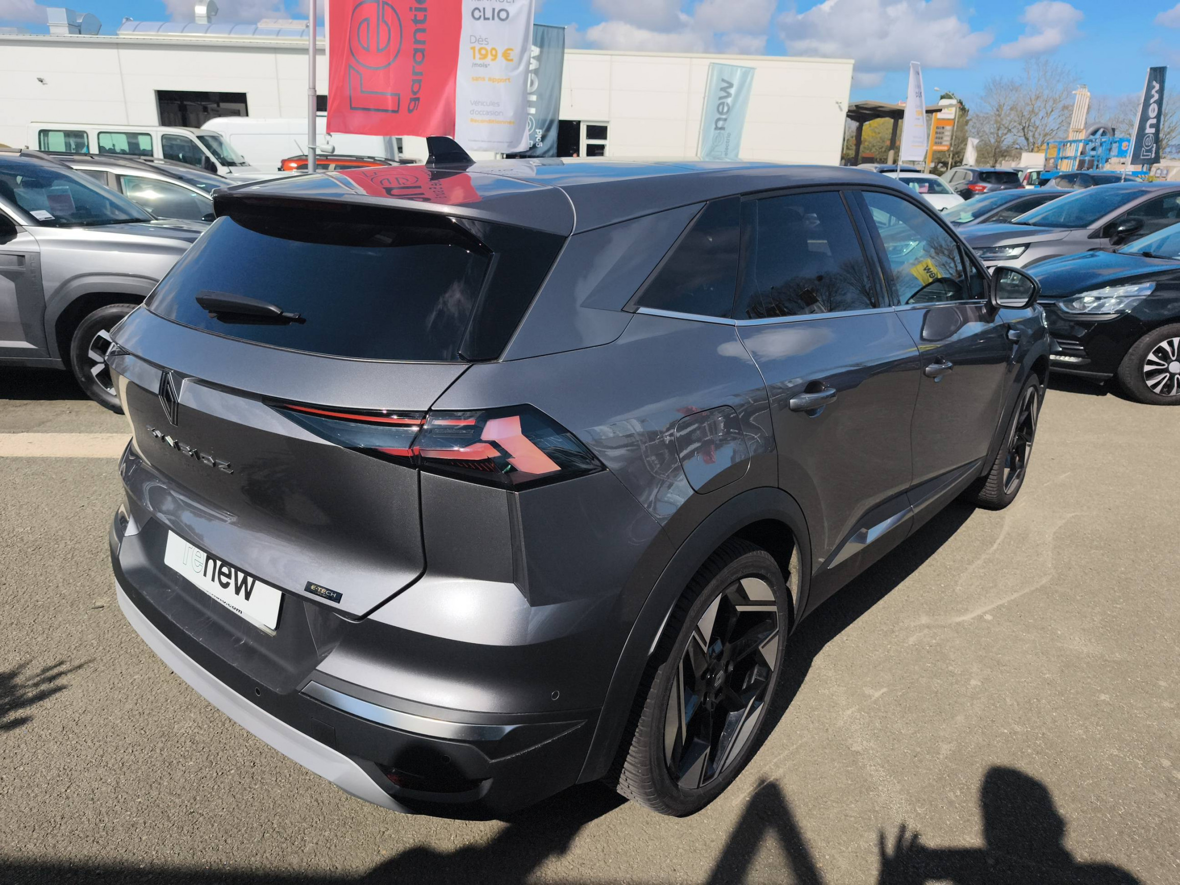 Vente en ligne Renault Symbioz  E-Tech full hybrid 160 ch au prix de 32 490 €