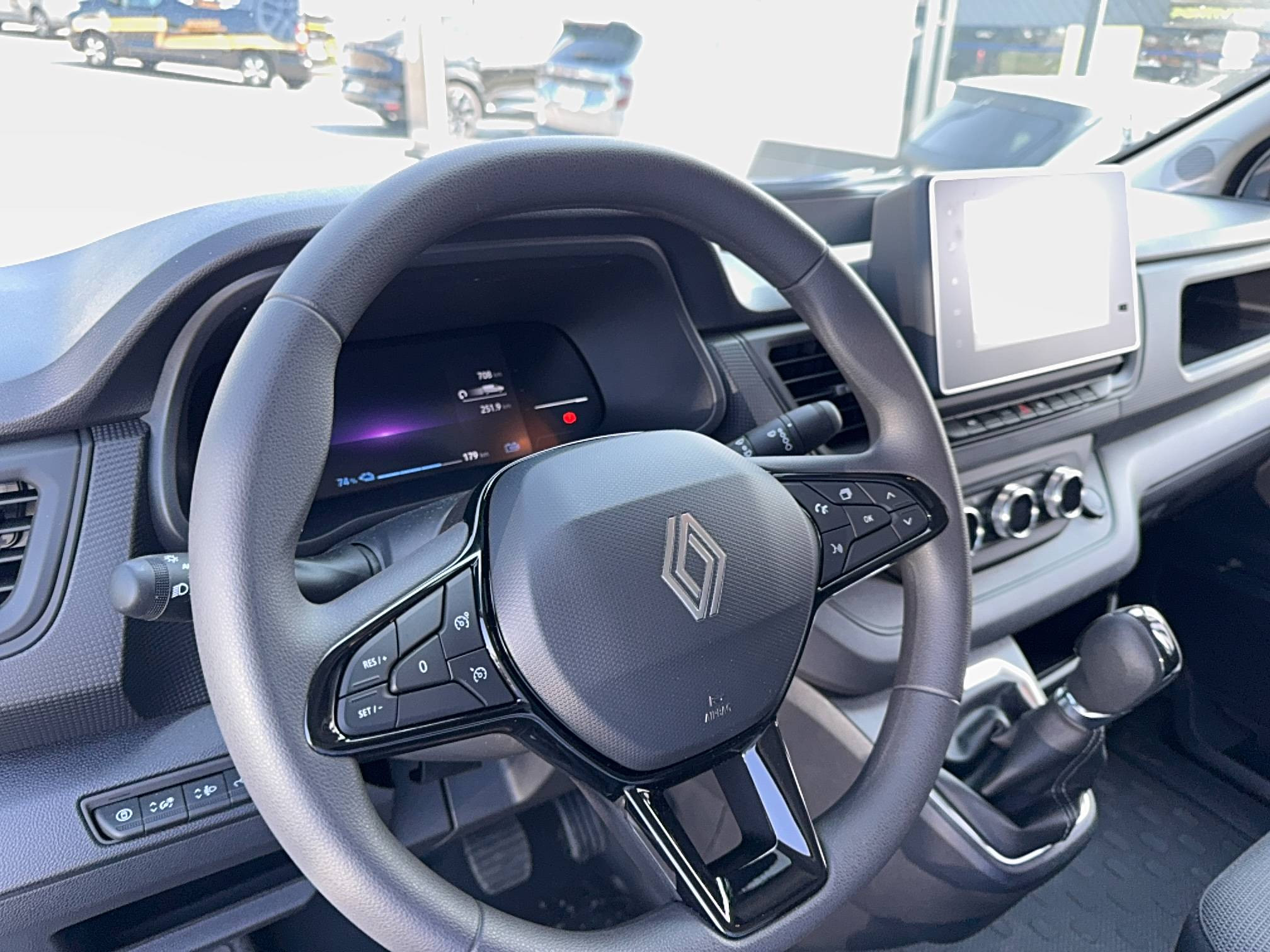 Renault Trafic Van E-Tech TRAFIC E-TECH ELECTRIQUE FGN L1H1 3T AC22 occasion de 2025 en vente à Pontivy