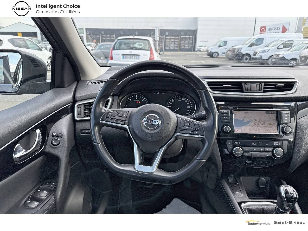 Vente en ligne Nissan Qashqai Qashqai 1.5 dCi 115 au prix de 16 990 €