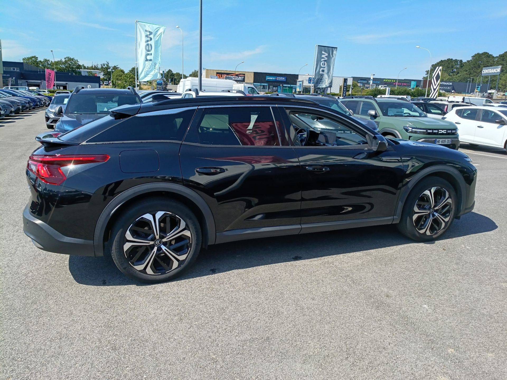 Vente en ligne Citroën C5 X  Hybride Rechargeable 225 S&S e-EAT8 au prix de 21 990 €