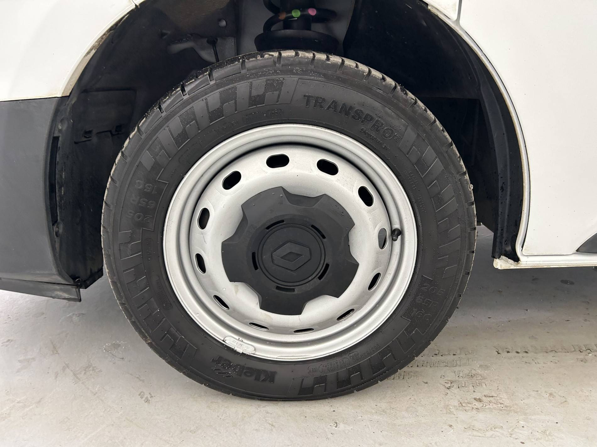 Vente en ligne Renault Trafic 3 Fourgon TRAFIC FGN L1H1 2800 KG BLUE DCI 110 au prix de 20 990 €