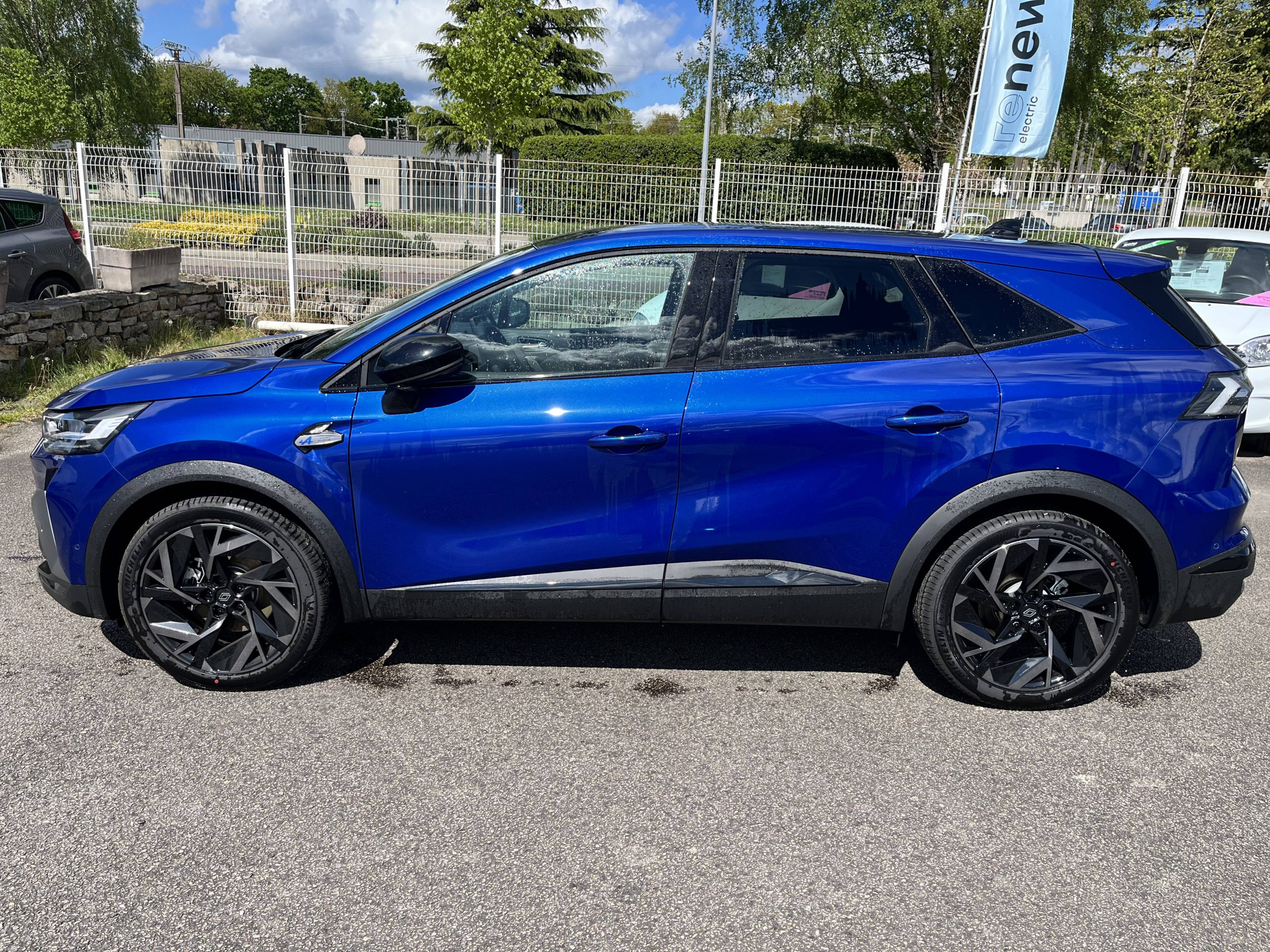 Vente en ligne Renault Symbioz  E-Tech full hybrid 160 ch au prix de 32 990 €