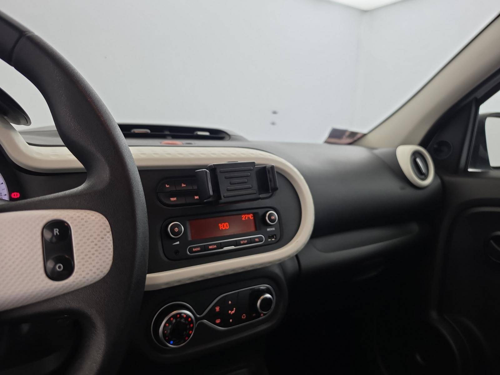 Vente en ligne Renault Twingo Electrique Twingo III E-Tech au prix de 11 490 €