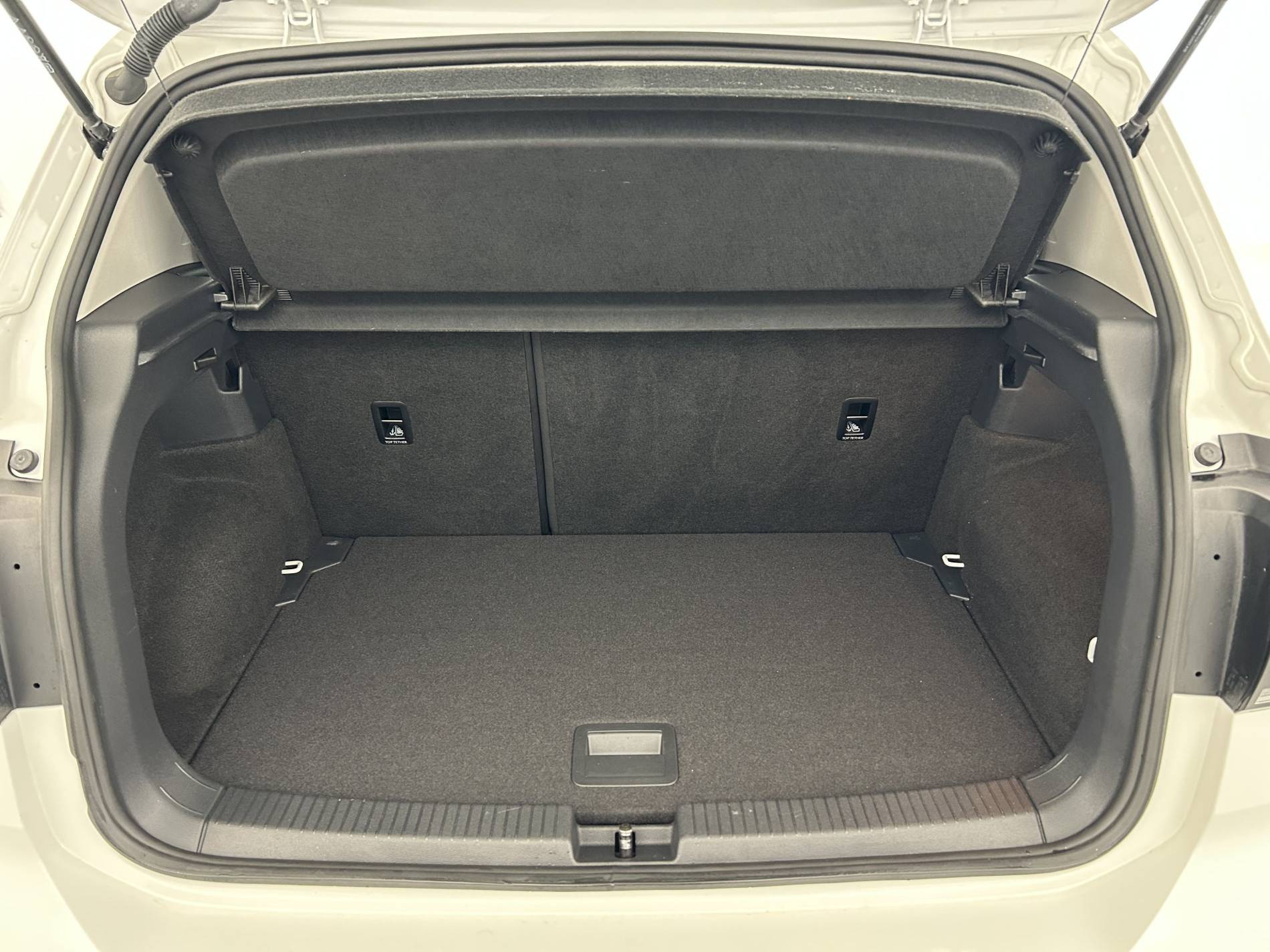 Vente en ligne Volkswagen T-Cross  1.0 TSI 110 Start/Stop BVM6 au prix de 16 790 €