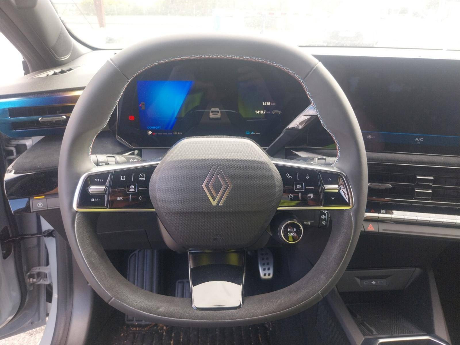 Vente en ligne Renault Clio 6 Clio E-Tech full hybrid 160 ch au prix de 28 990 €